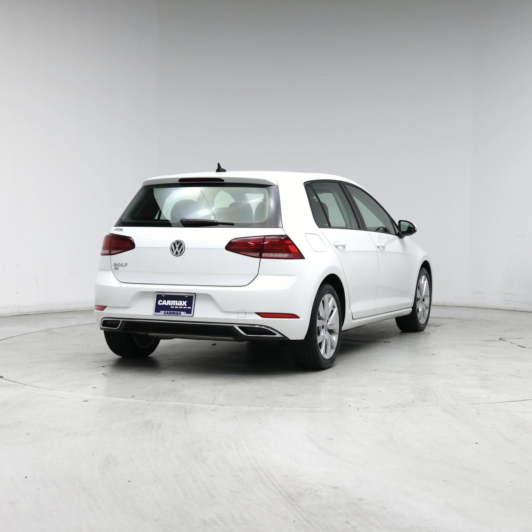 Thumbnail: 2019 Volkswagen Golf - 8
