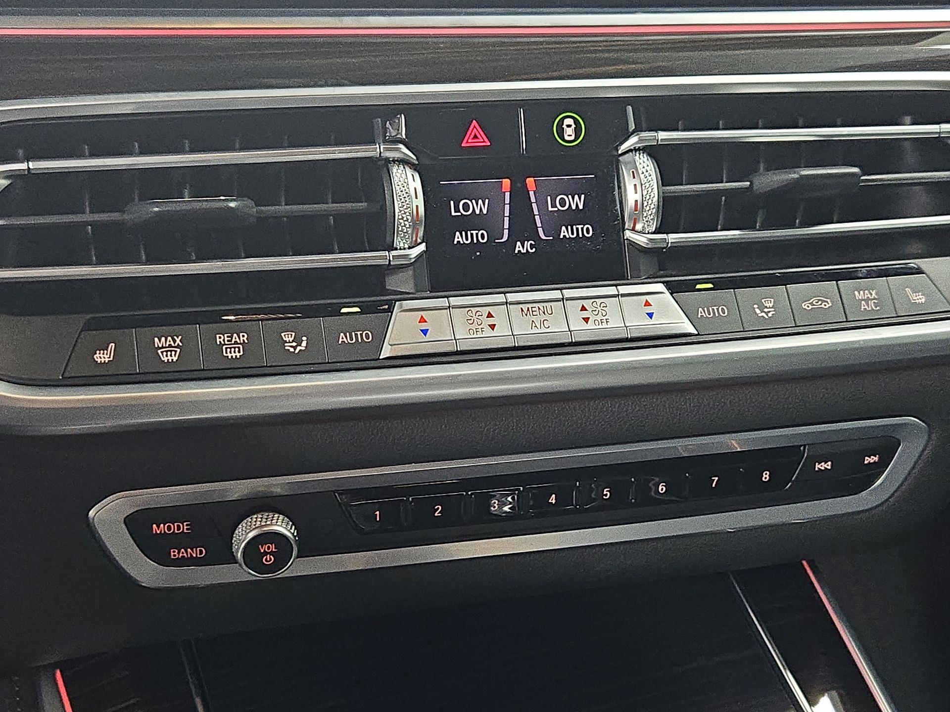 Thumbnail: 2021 BMW X5 - 17