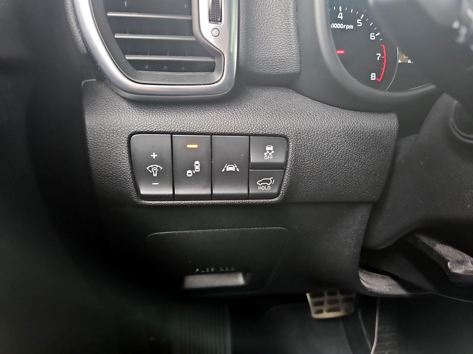 Thumbnail: 2018 Kia Sportage - 13