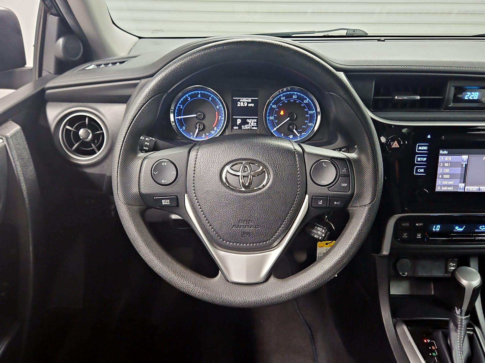 Thumbnail: 2019 Toyota Corolla - 10