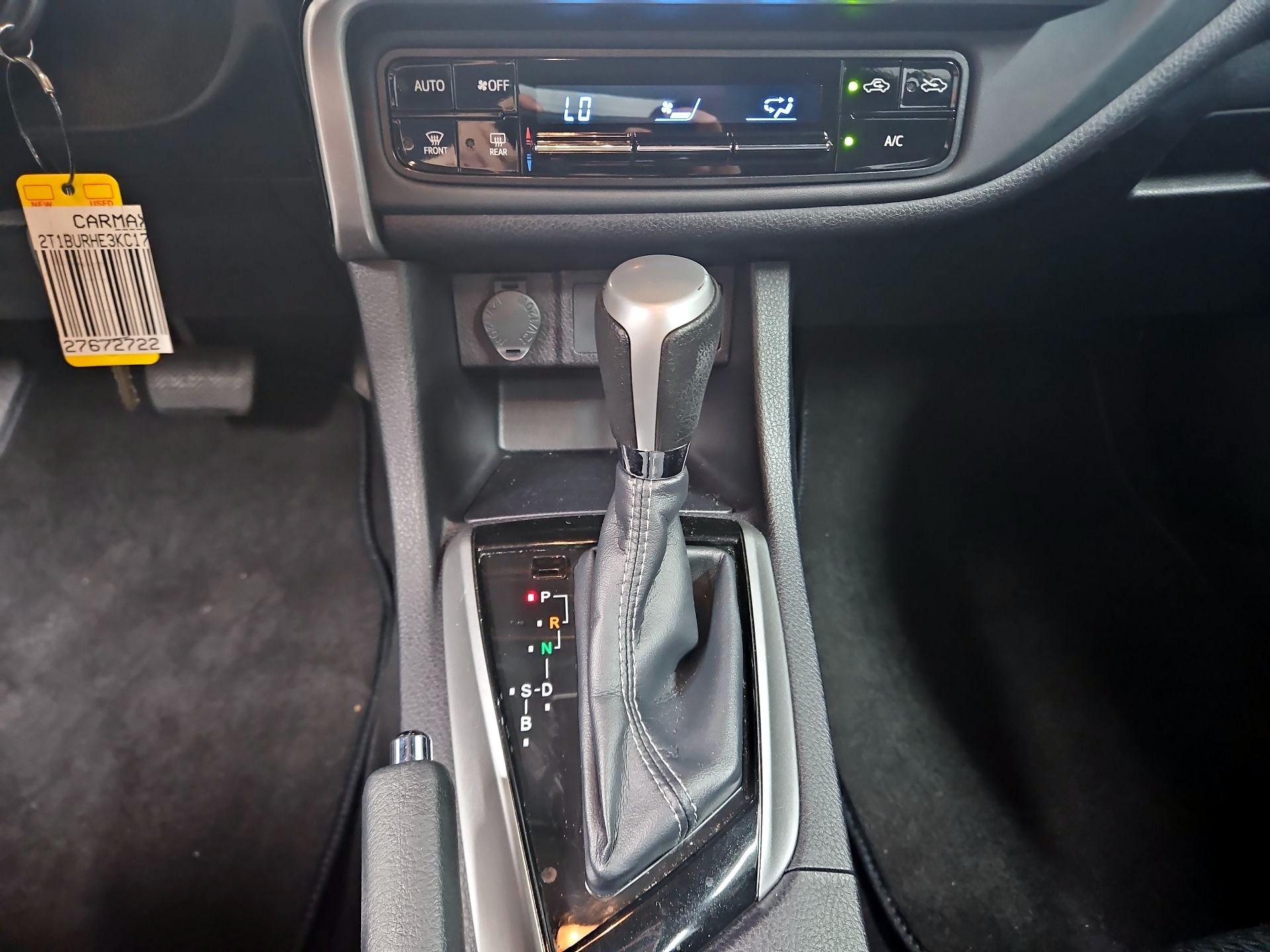 Thumbnail: 2019 Toyota Corolla - 17