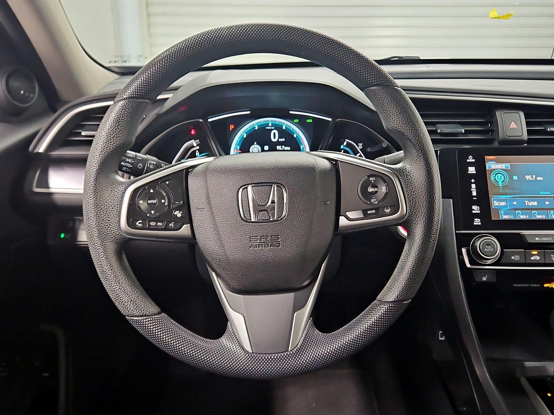 Thumbnail: 2017 Honda Civic - 10