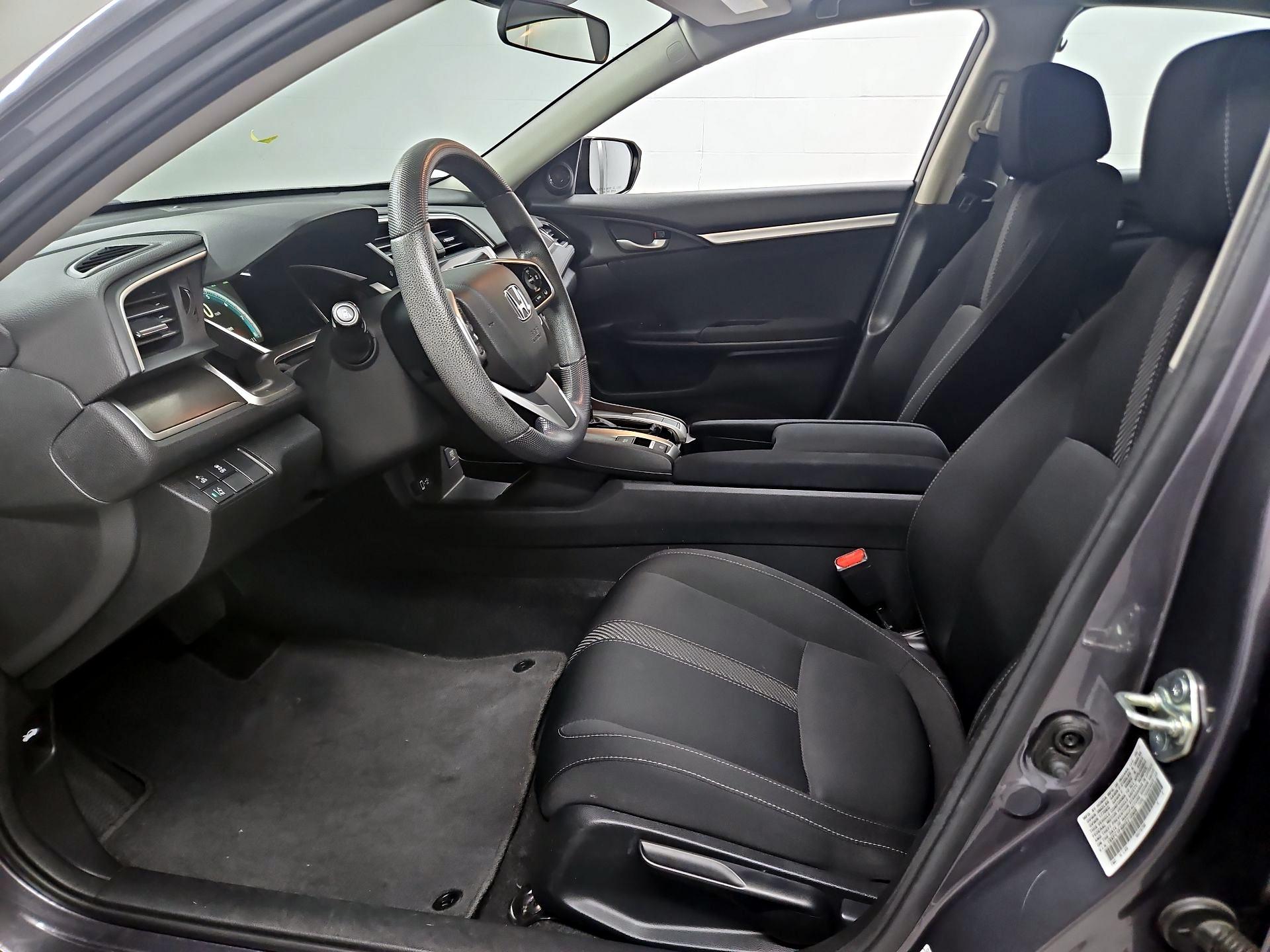 Thumbnail: 2017 Honda Civic - 11