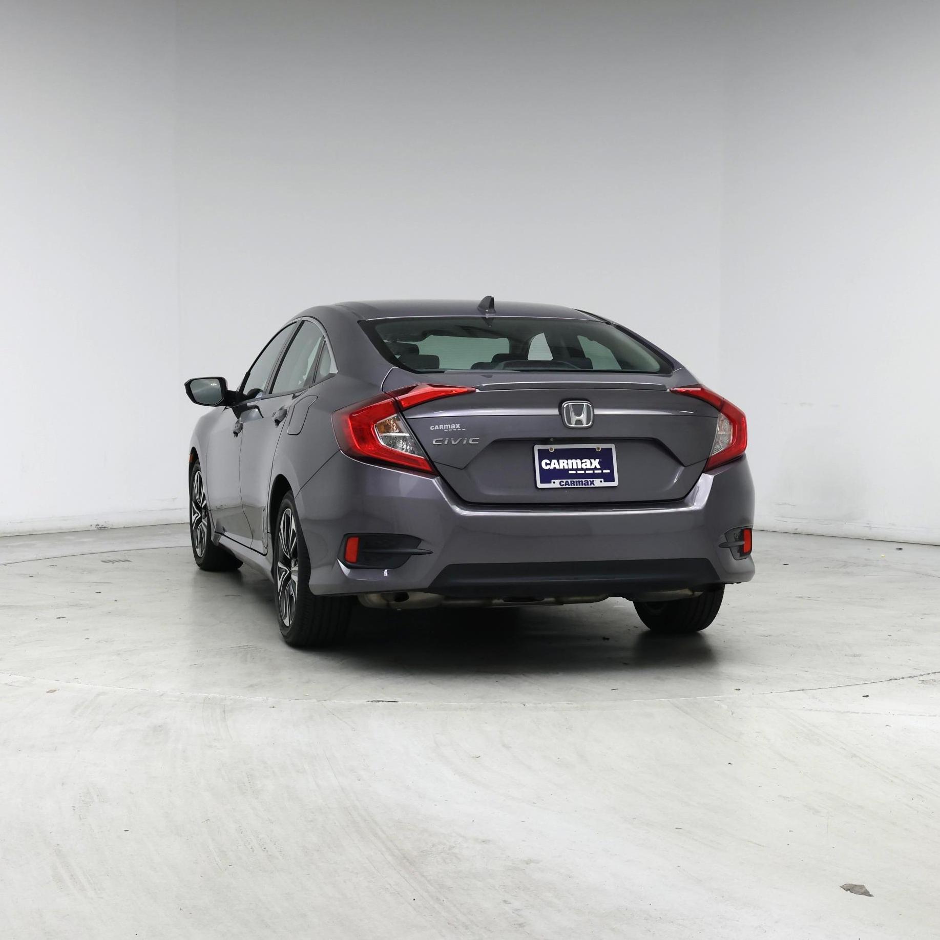 Thumbnail: 2017 Honda Civic - 6
