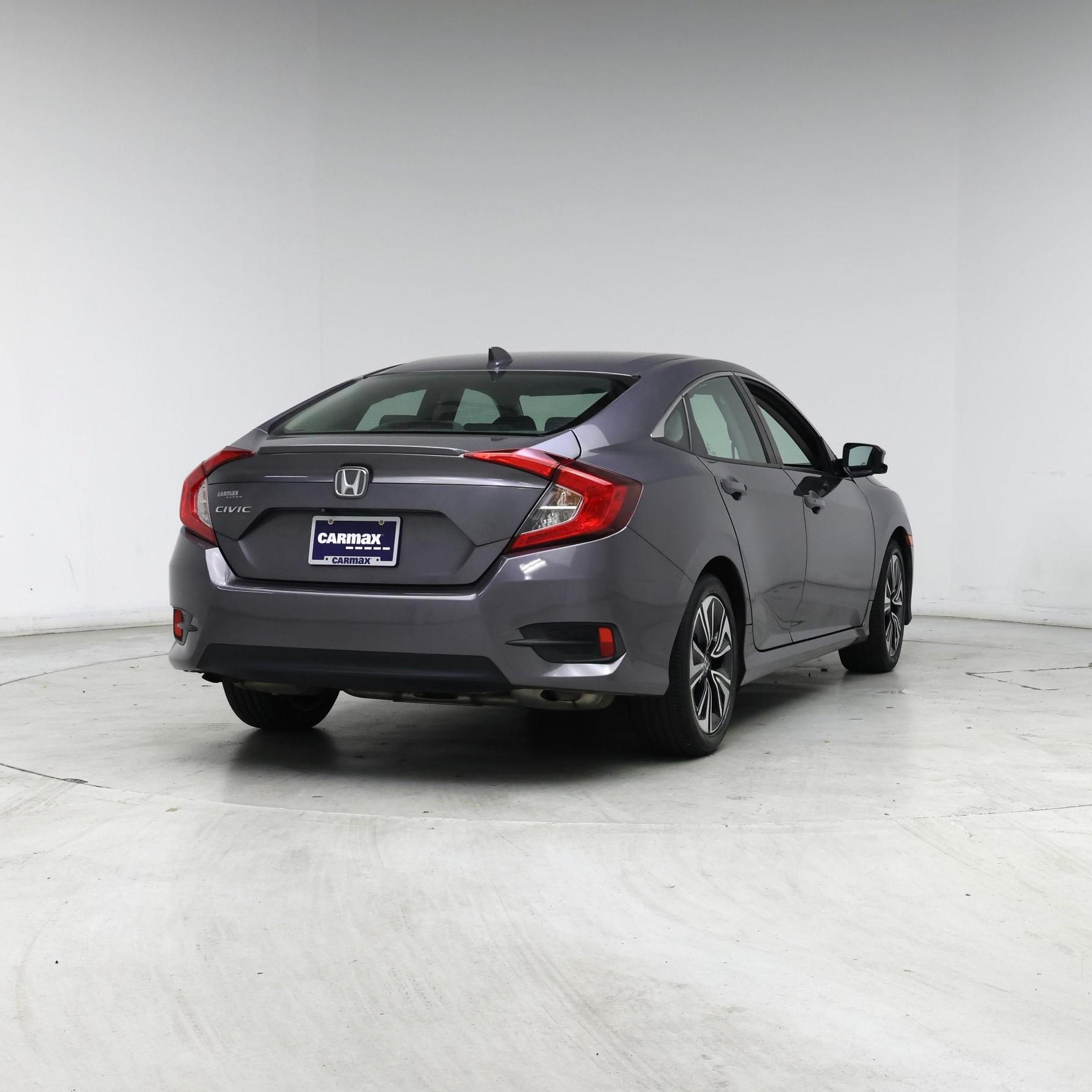Thumbnail: 2017 Honda Civic - 8