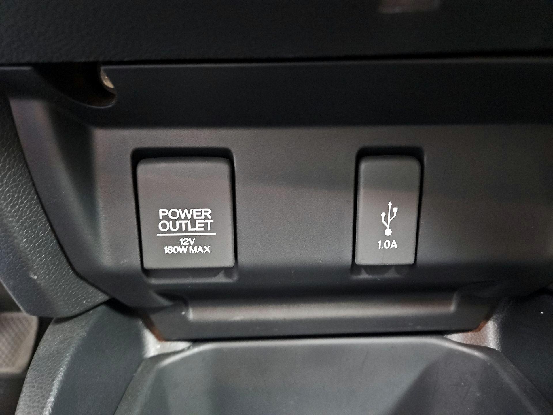 Thumbnail: 2019 Honda Fit - 18