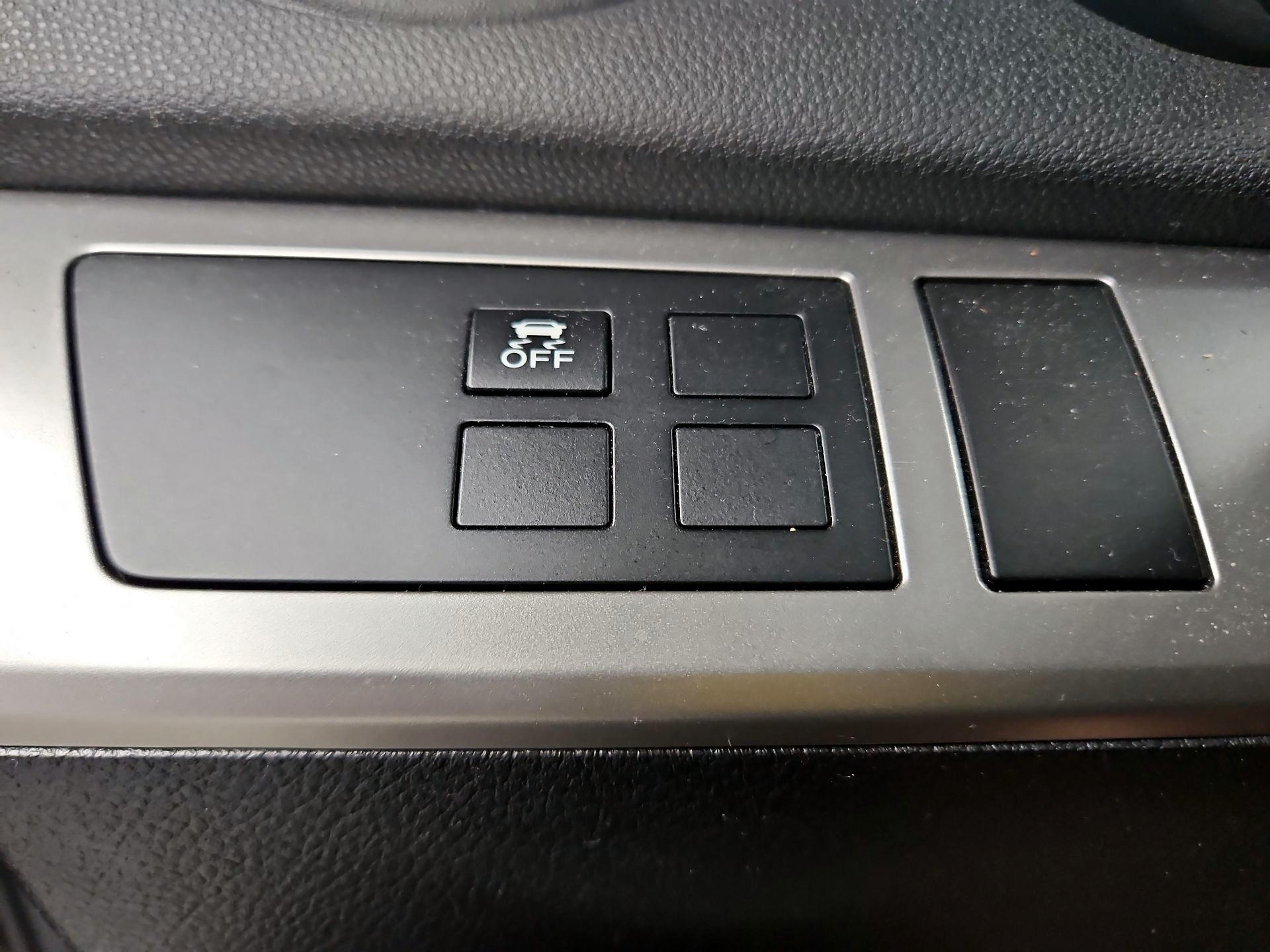 Thumbnail: 2013 Mazda Mazda3 - 13