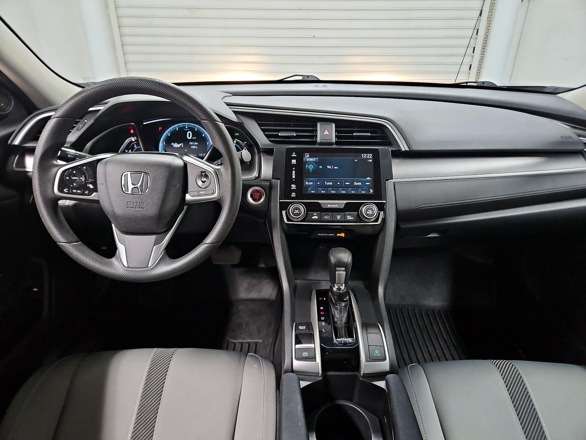 Thumbnail: 2016 Honda Civic - 9