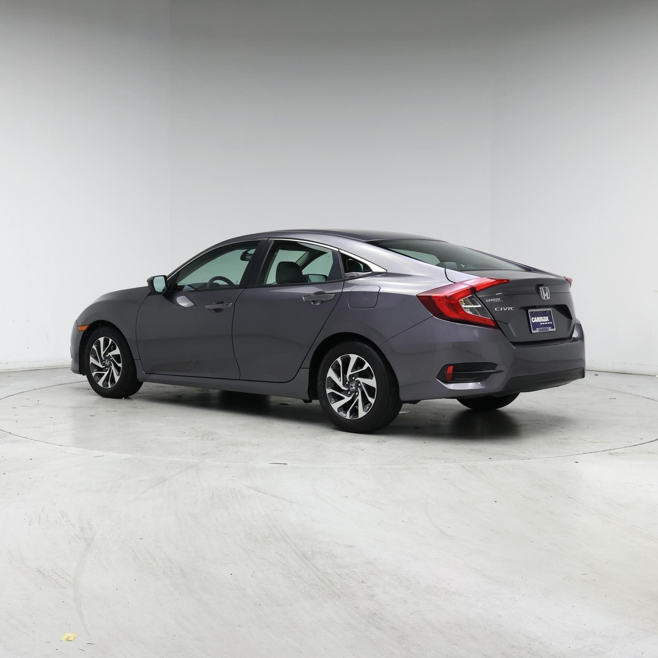 Thumbnail: 2016 Honda Civic - 2