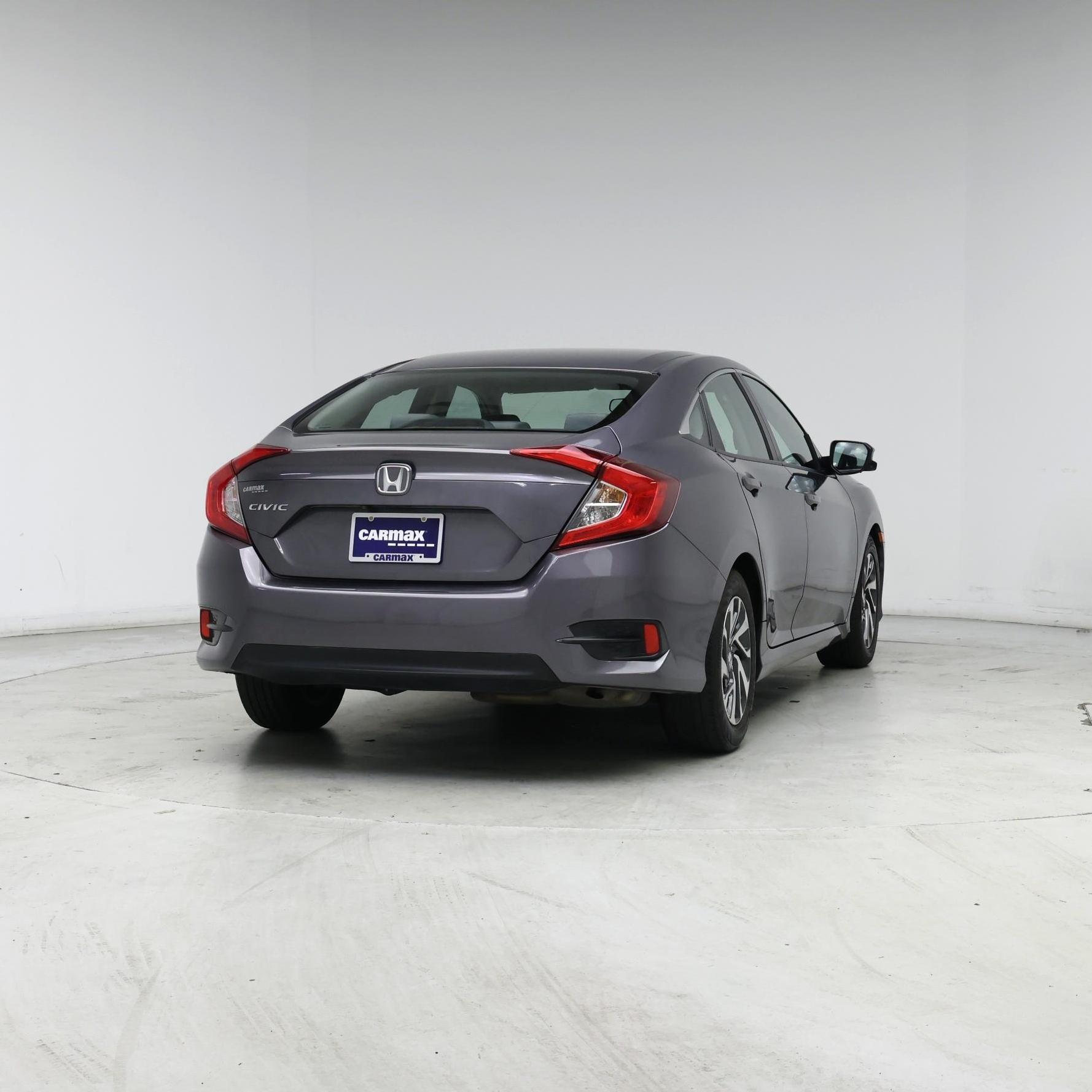 Thumbnail: 2016 Honda Civic - 8