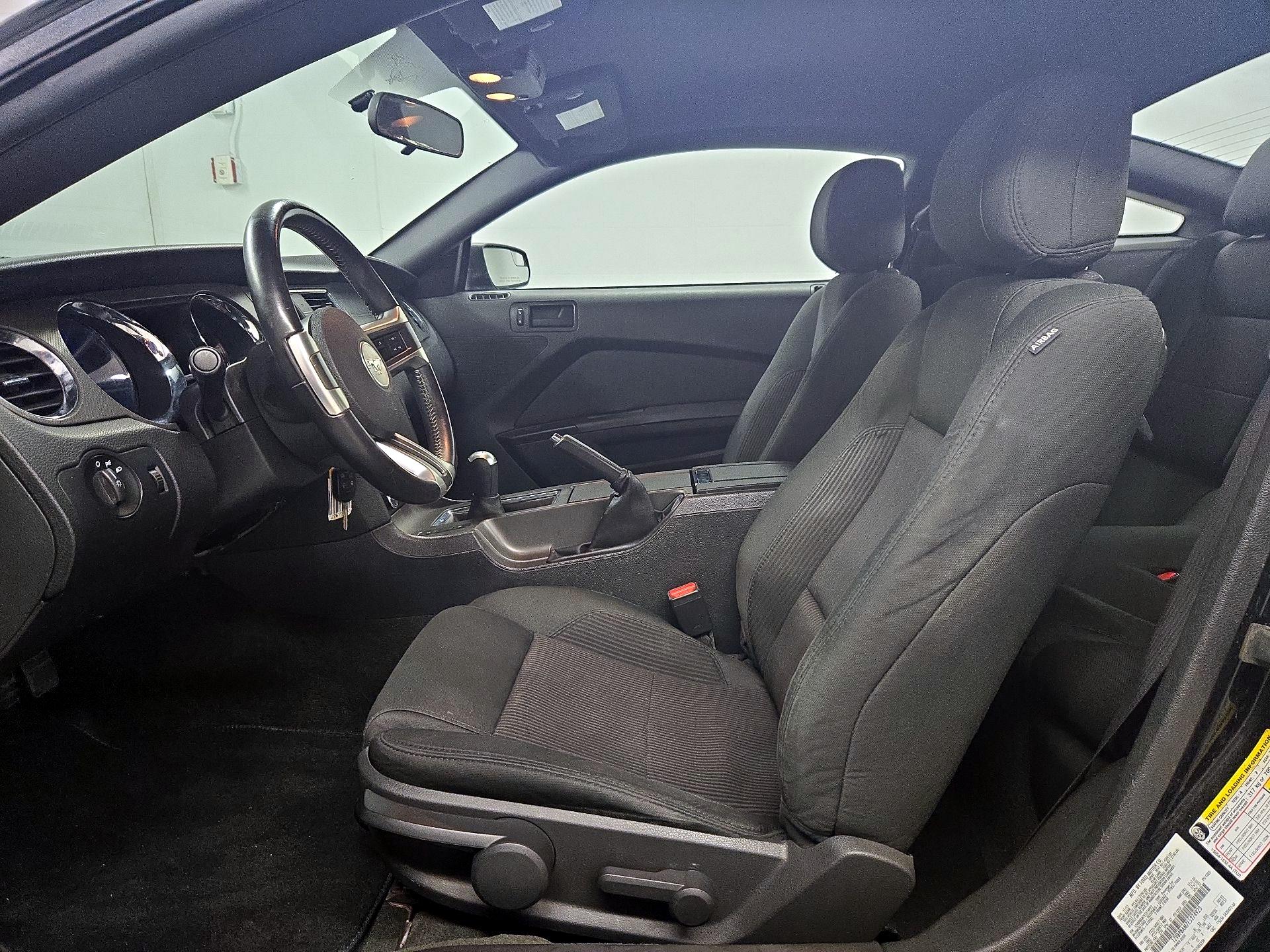 Thumbnail: 2014 Ford Mustang - 11