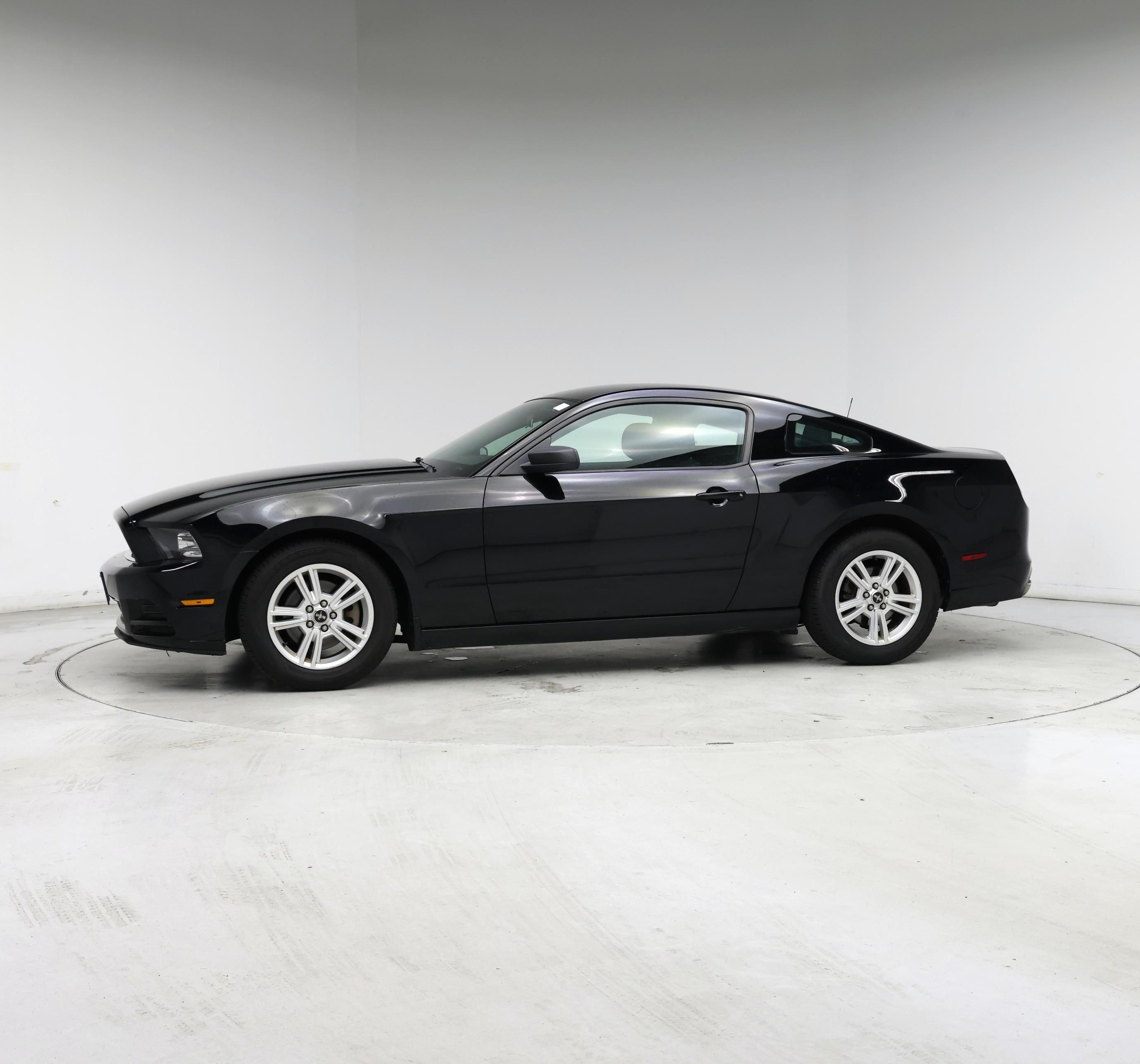 Thumbnail: 2014 Ford Mustang - 3