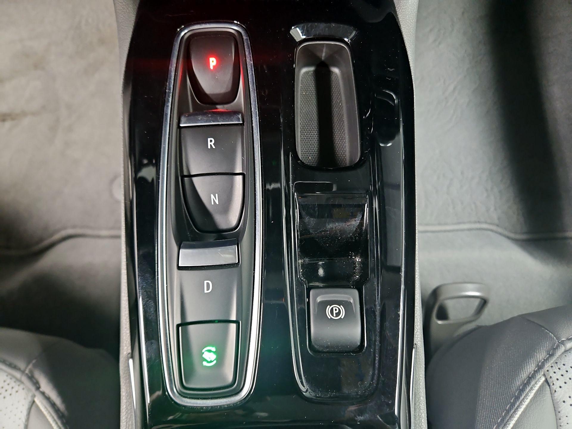 Thumbnail: 2022 Chevrolet Bolt EUV - 18