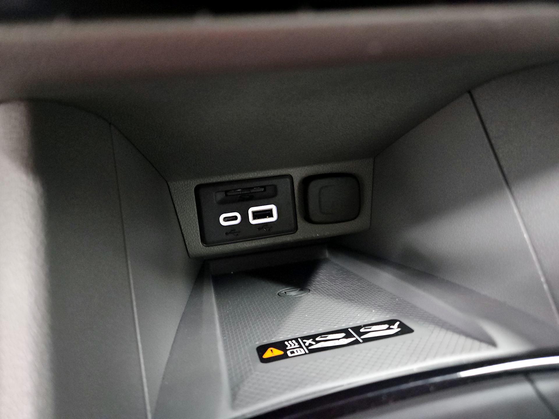 Thumbnail: 2022 Chevrolet Bolt EUV - 19