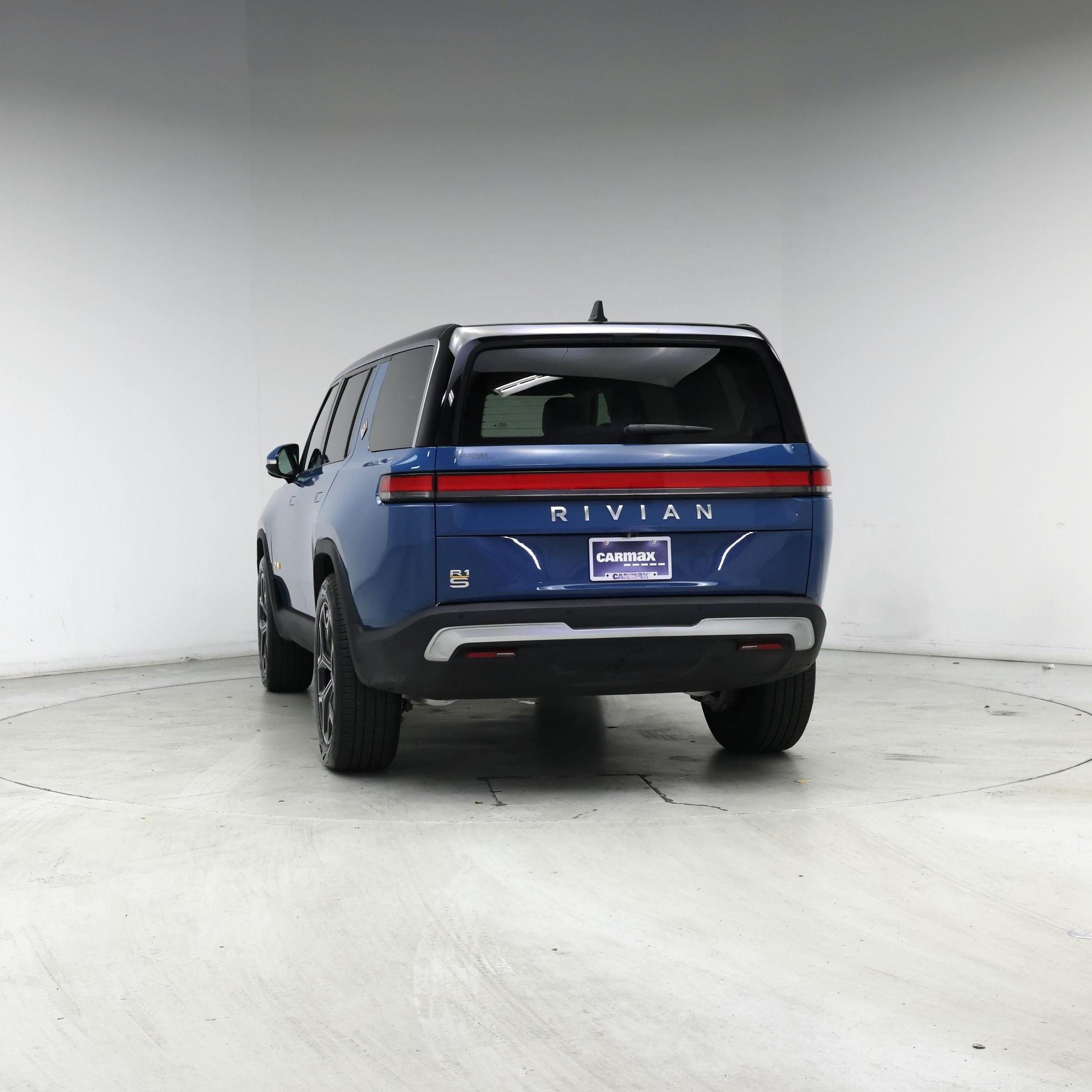 Thumbnail: 2024 Rivian R1S - 6