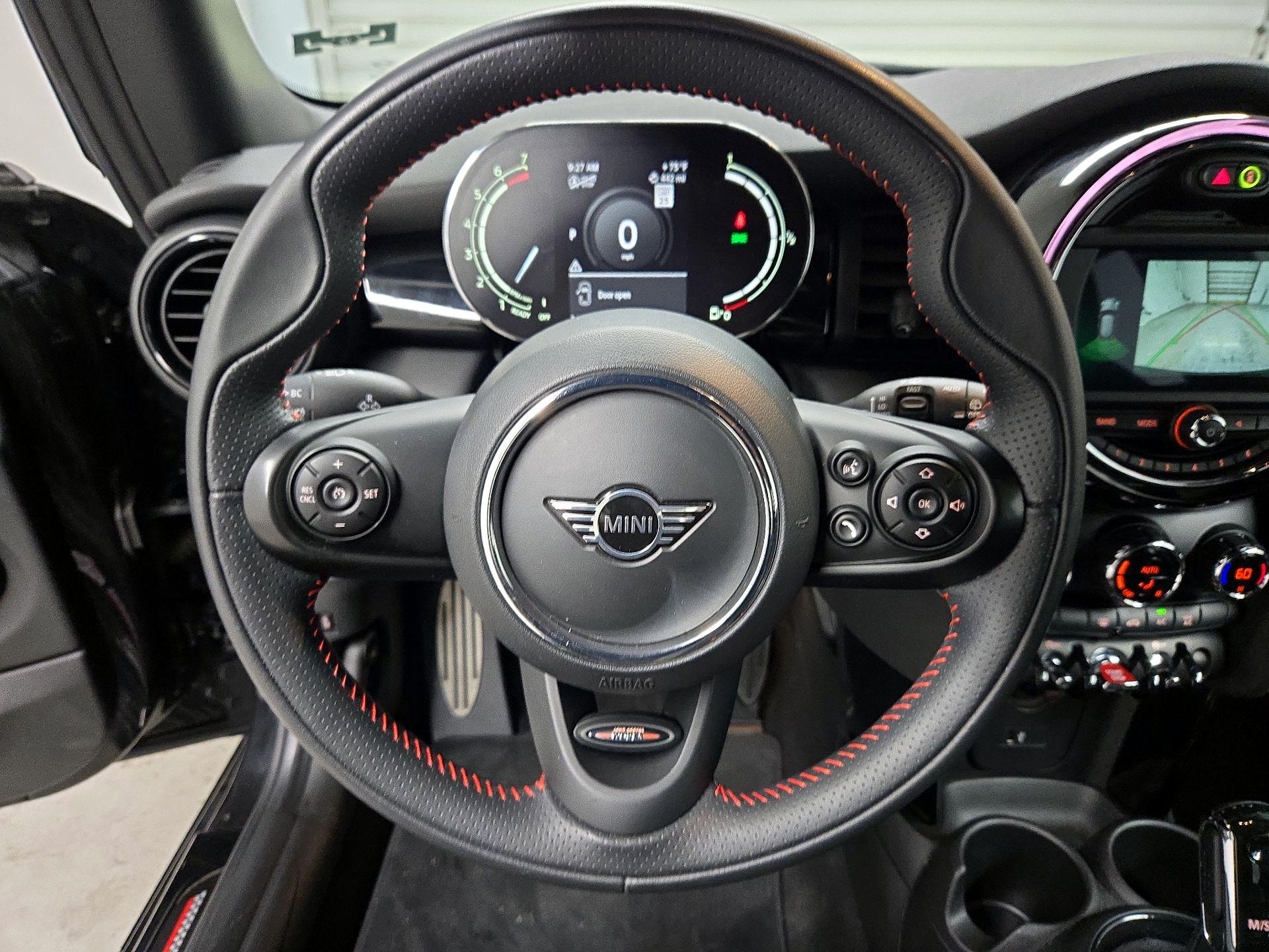 Thumbnail: 2021 MINI Cooper Hardtop - 10