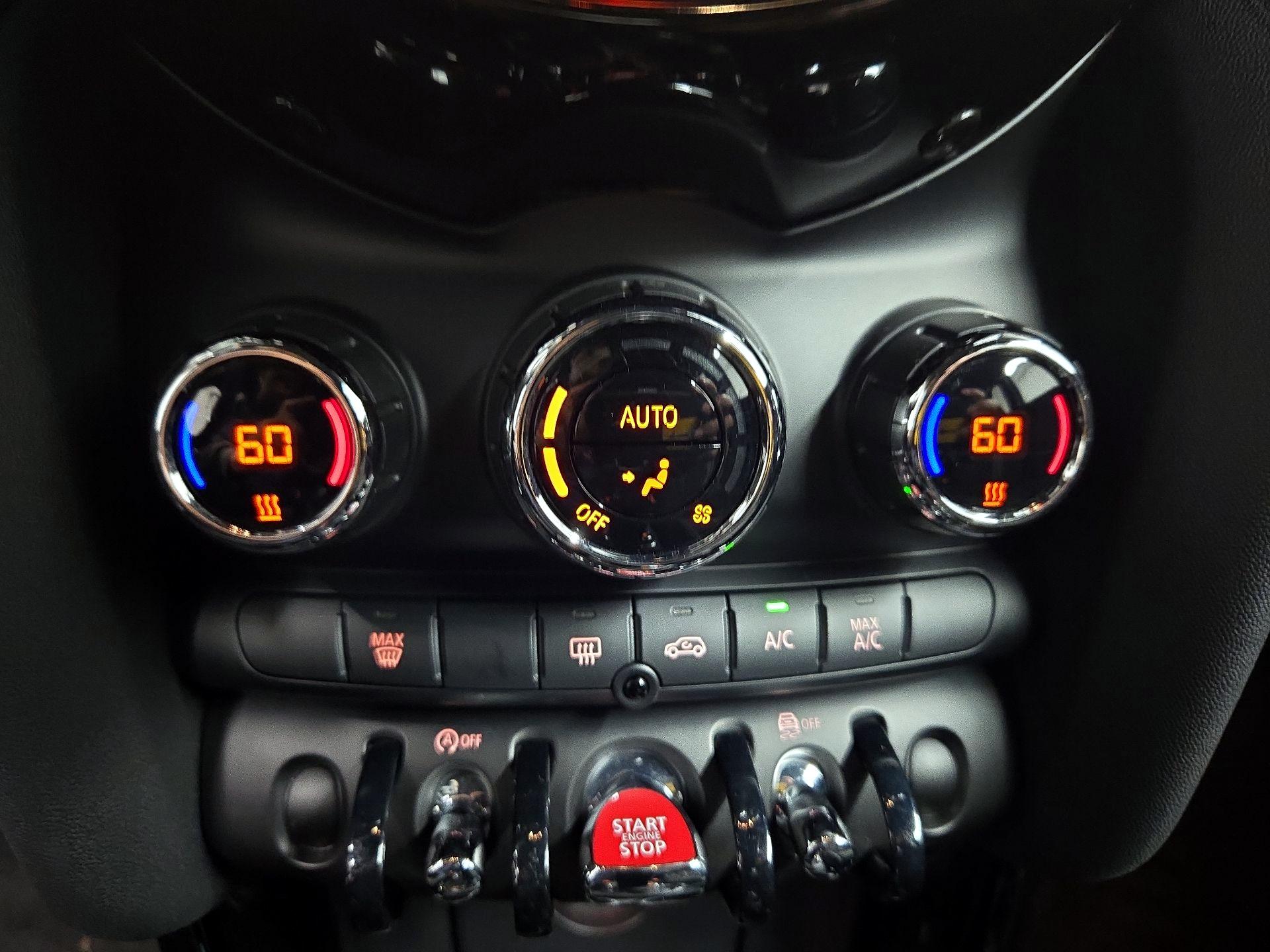 Thumbnail: 2021 MINI Cooper Hardtop - 16