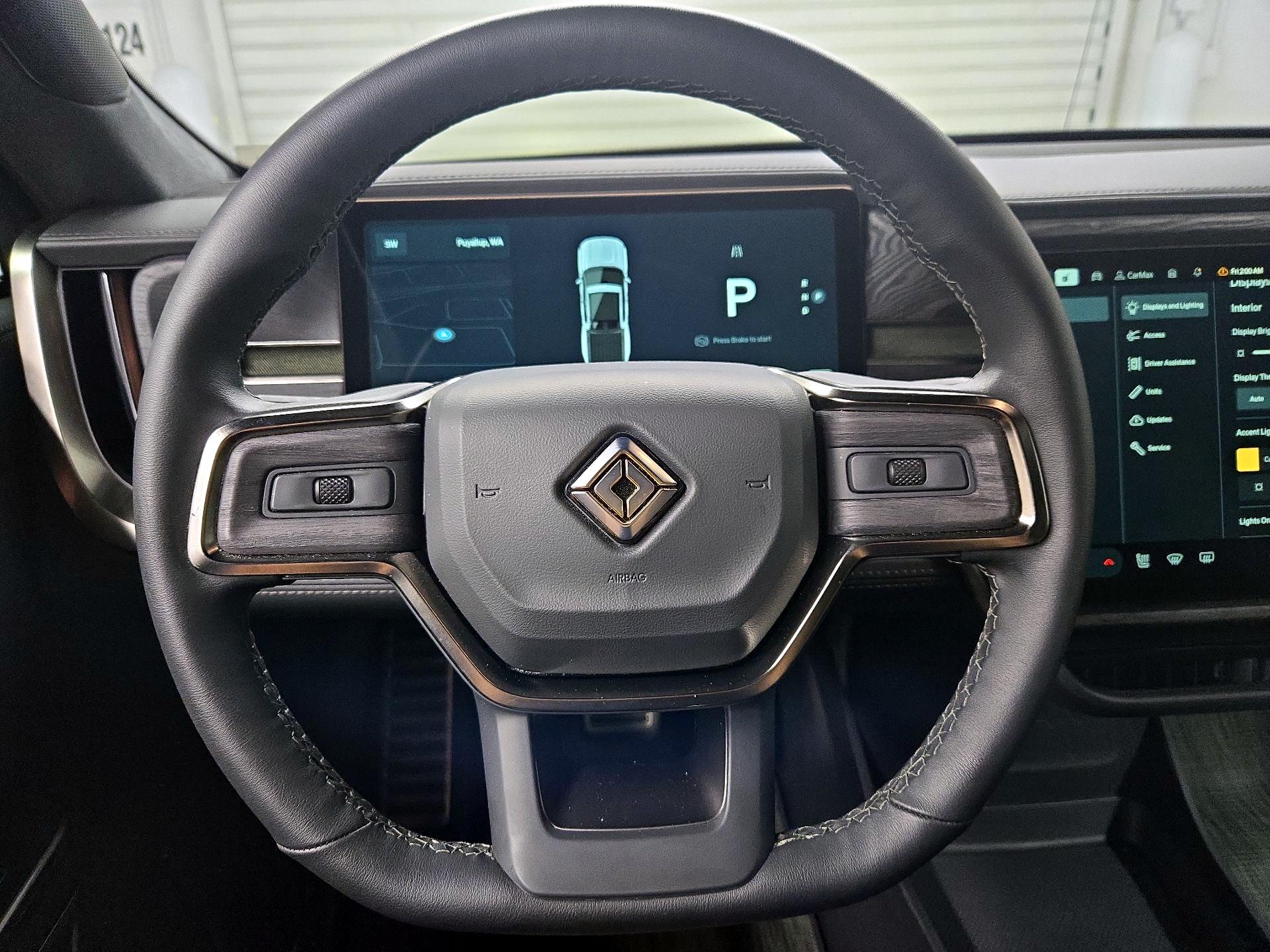 Thumbnail: 2023 Rivian R1T - 10