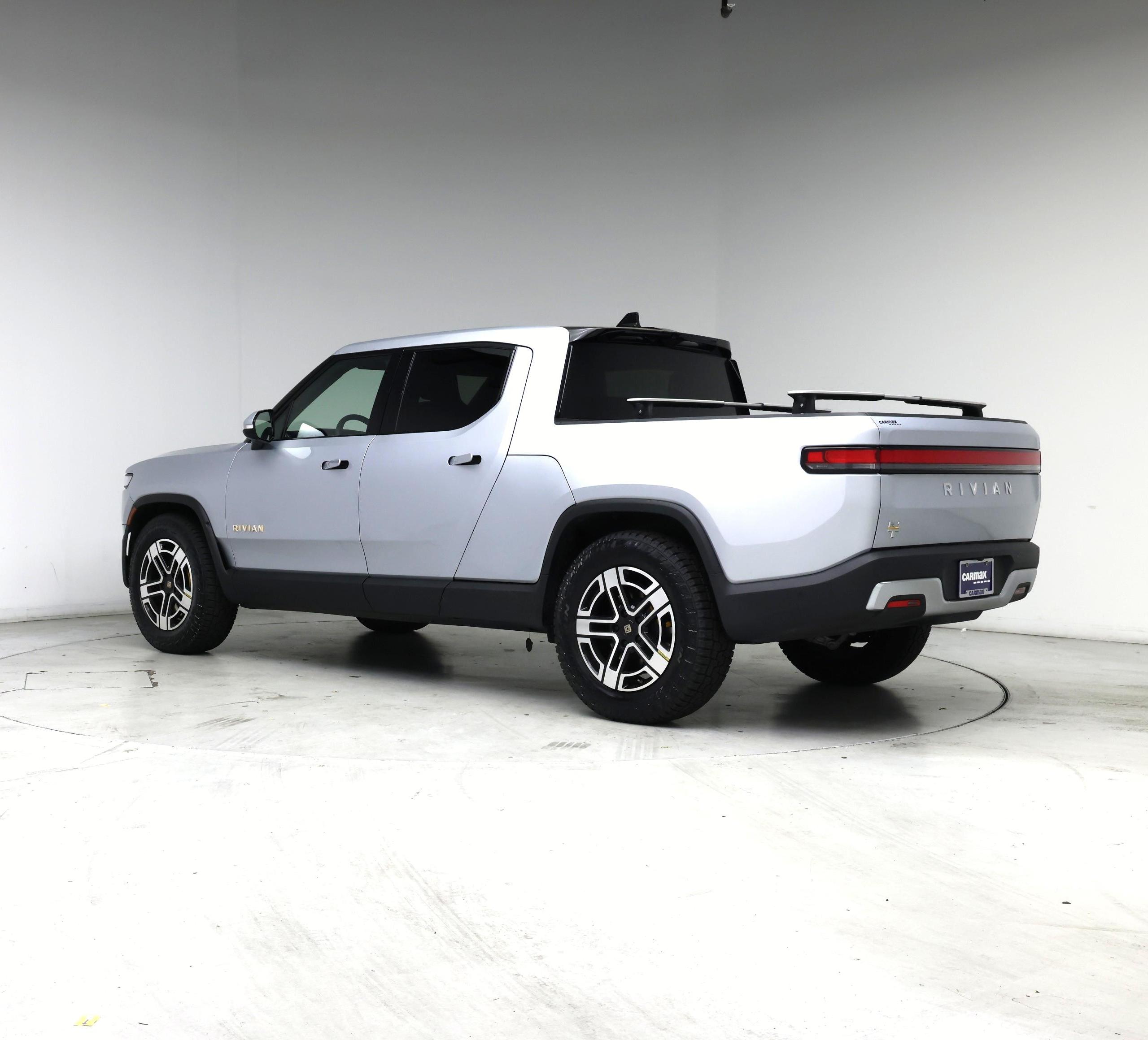 Thumbnail: 2023 Rivian R1T - 2