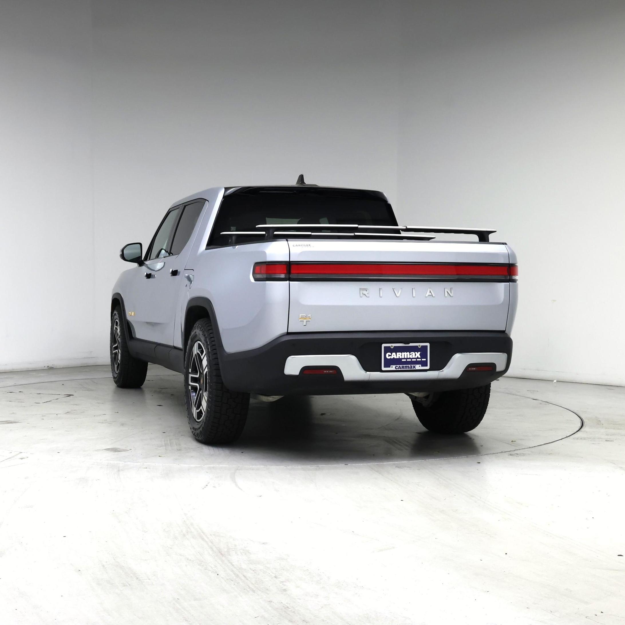 Thumbnail: 2023 Rivian R1T - 6