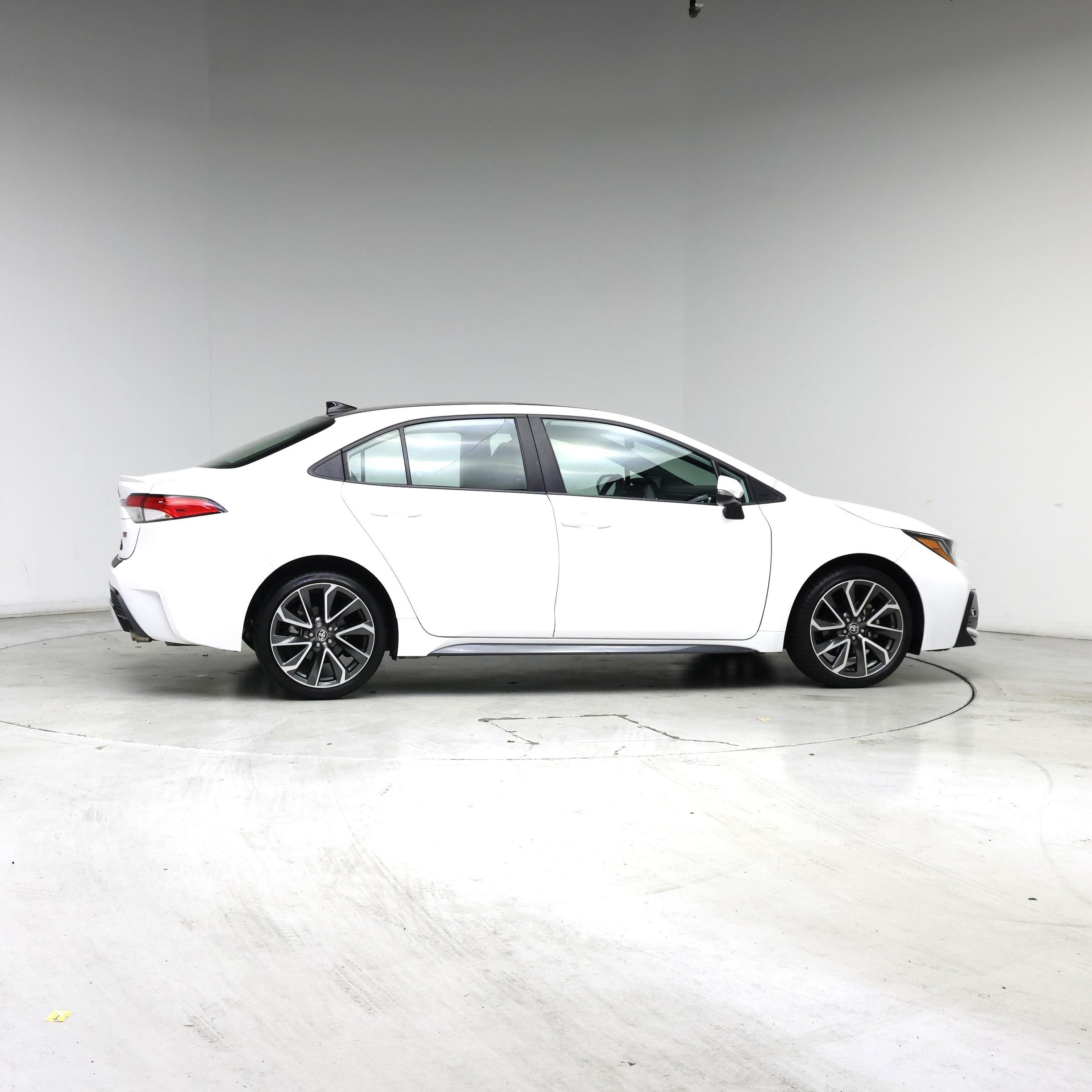 Thumbnail: 2022 Toyota Corolla - 7
