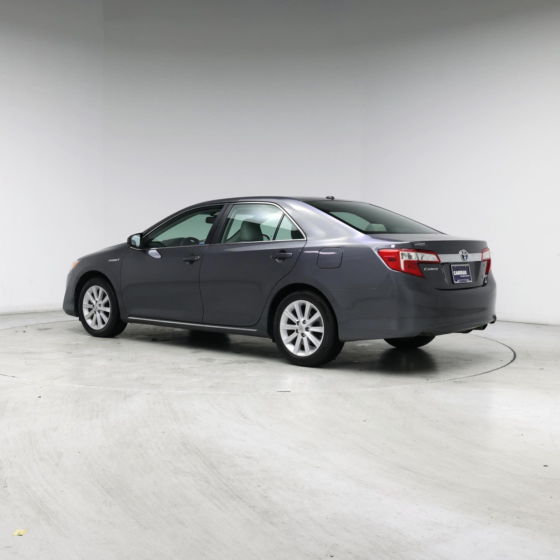 Thumbnail: 2014 Toyota Camry - 2
