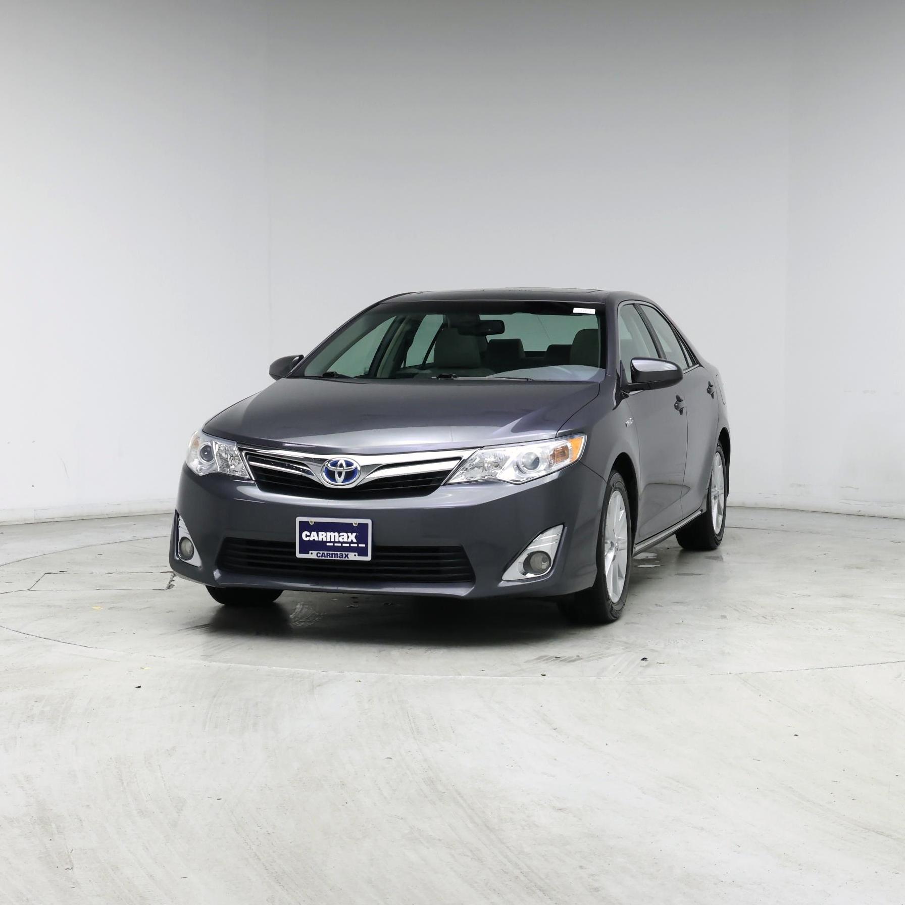 Thumbnail: 2014 Toyota Camry - 4