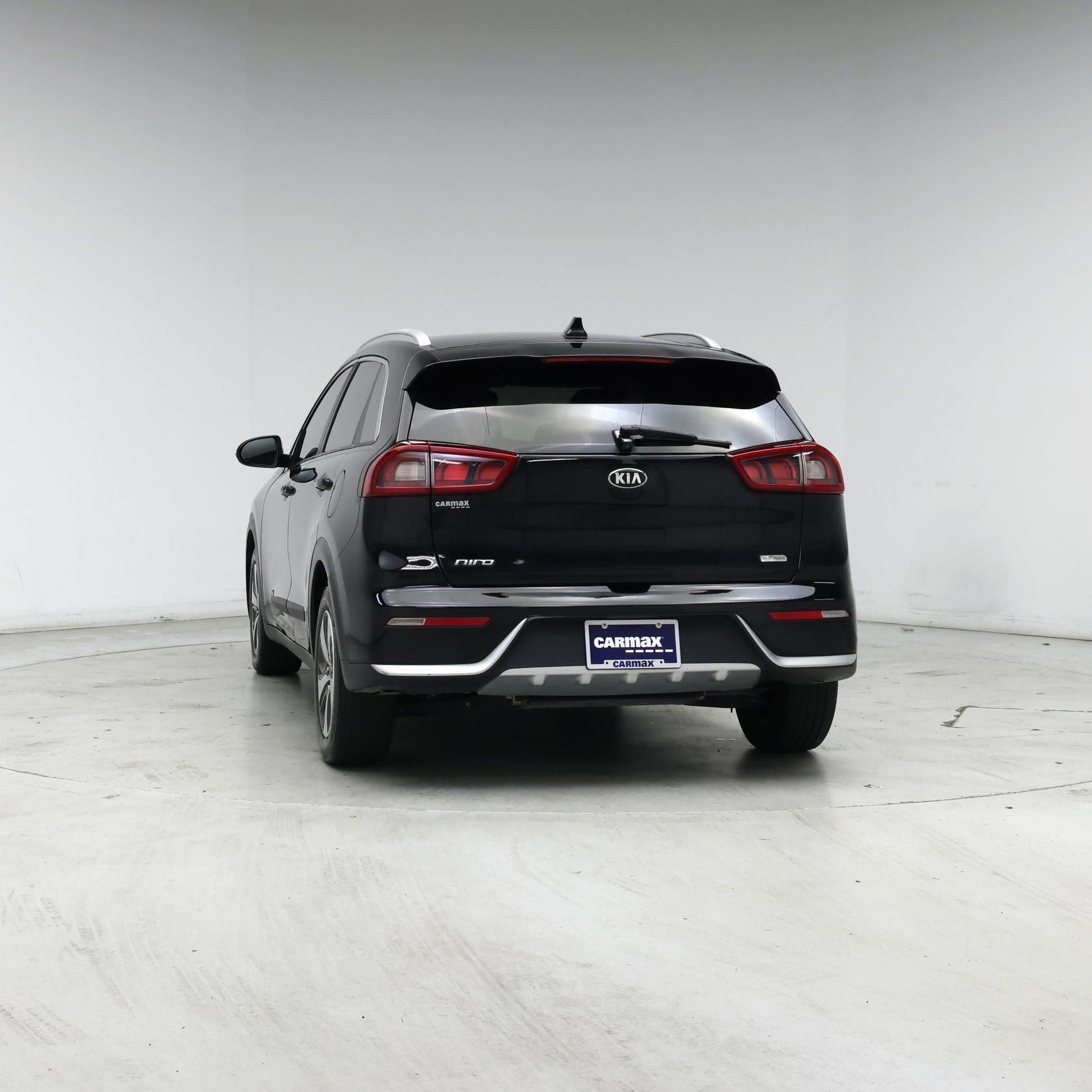 Thumbnail: 2017 Kia Niro - 6