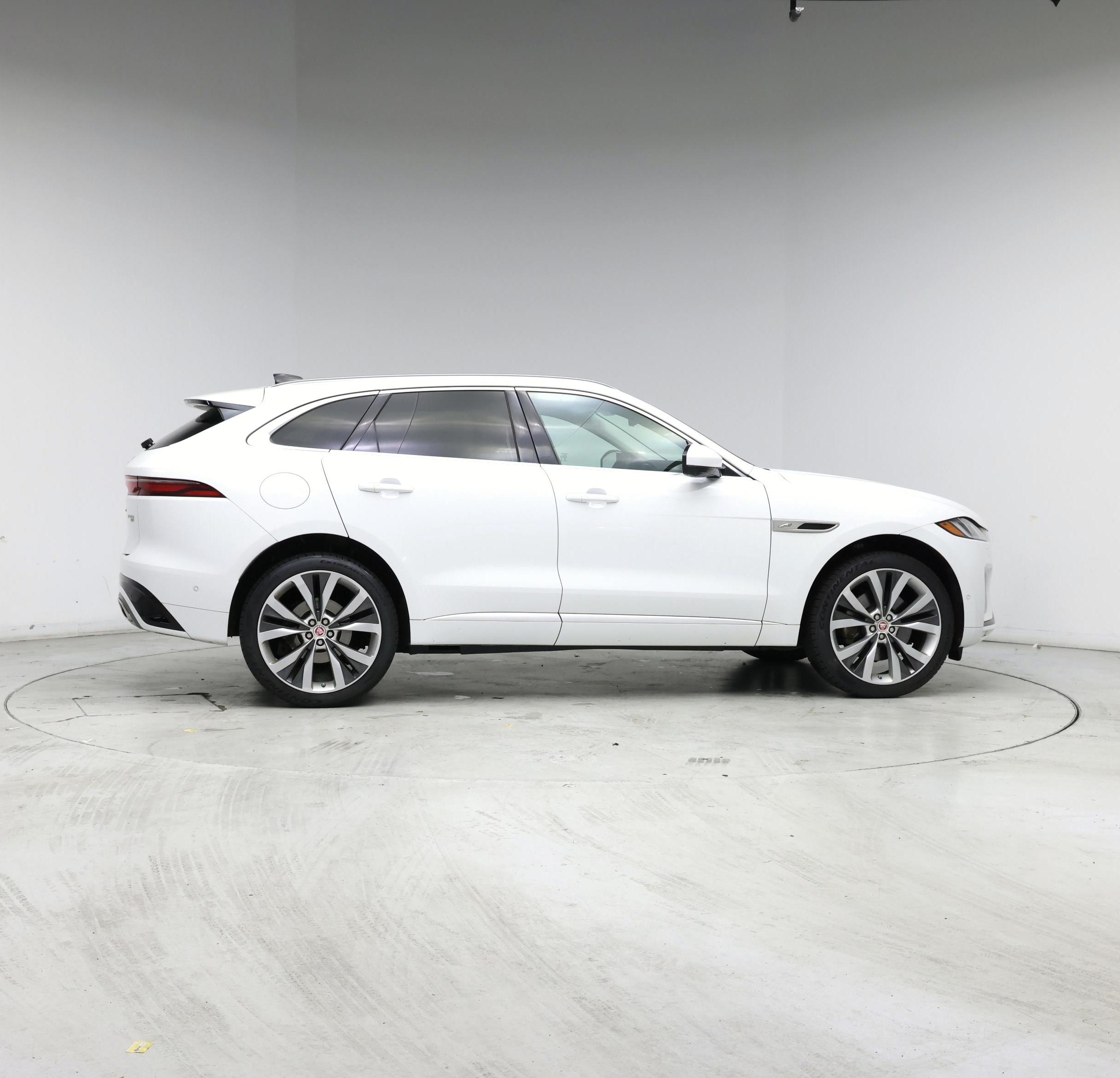 Thumbnail: 2021 Jaguar F-Pace - 7
