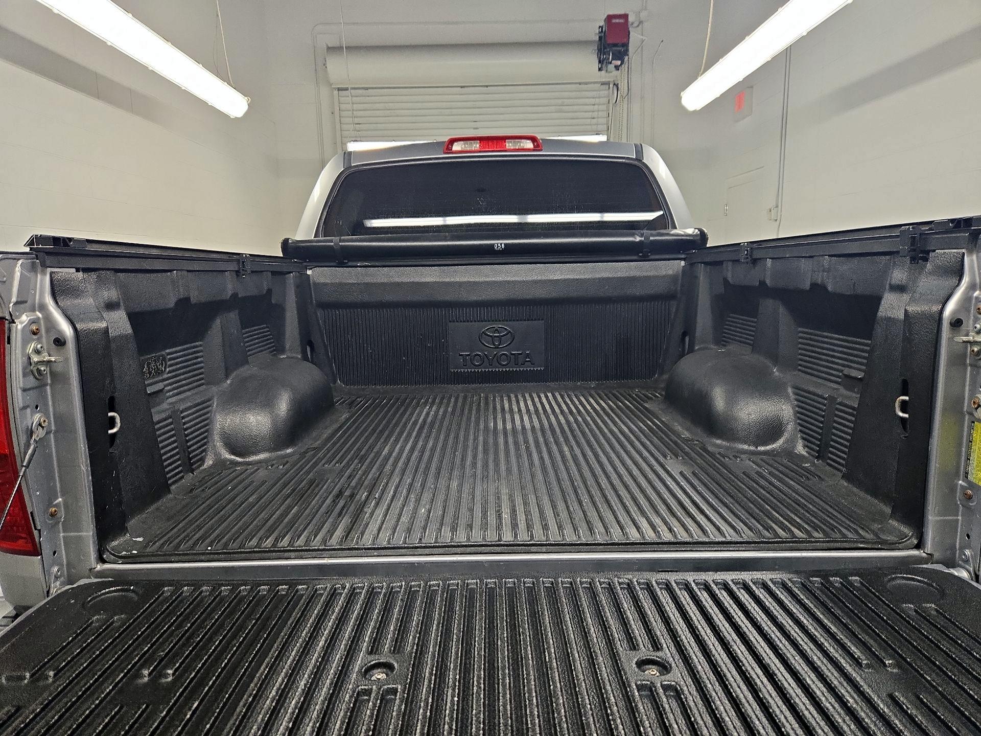 Thumbnail: 2014 Toyota Tundra - 20