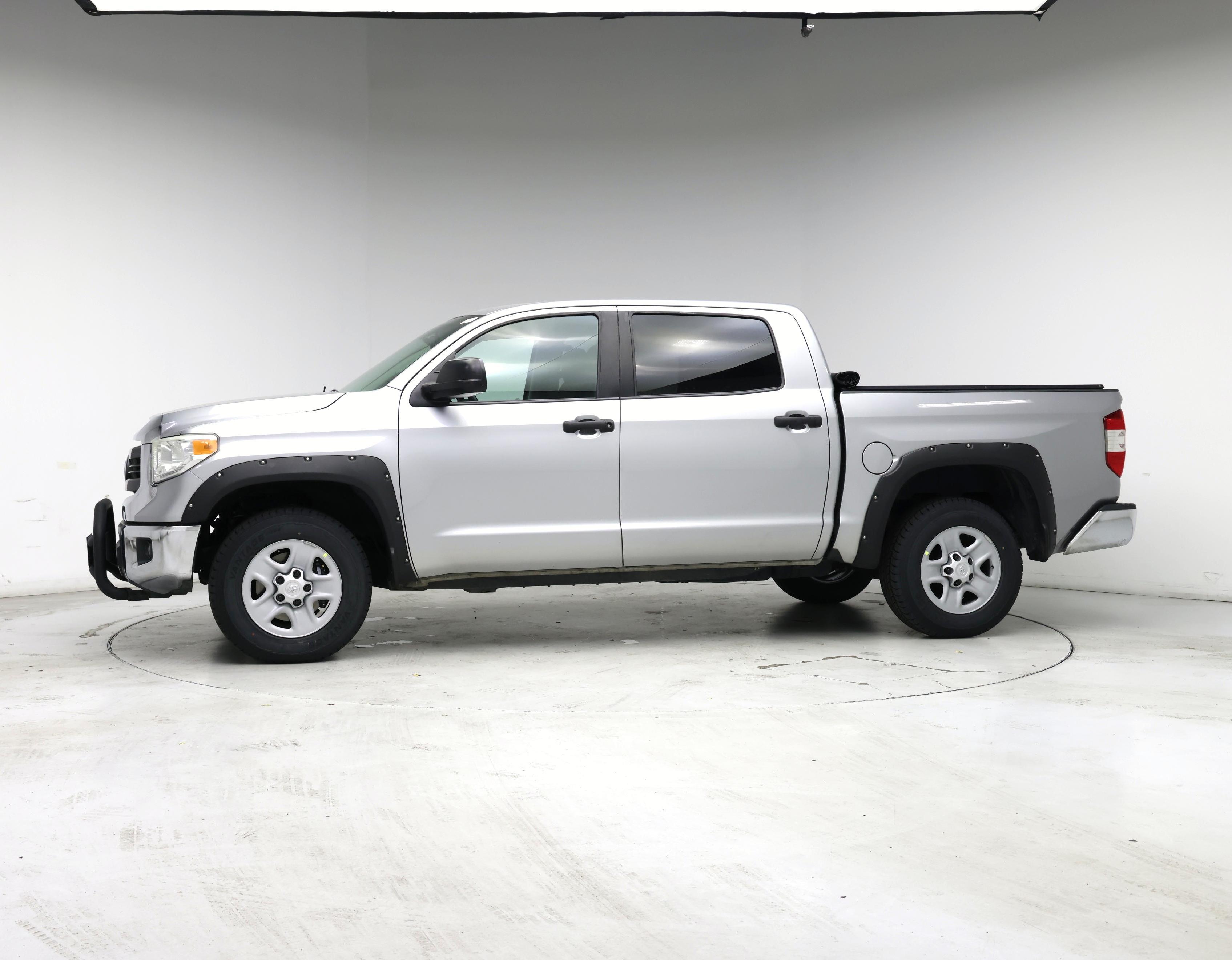 Thumbnail: 2014 Toyota Tundra - 3