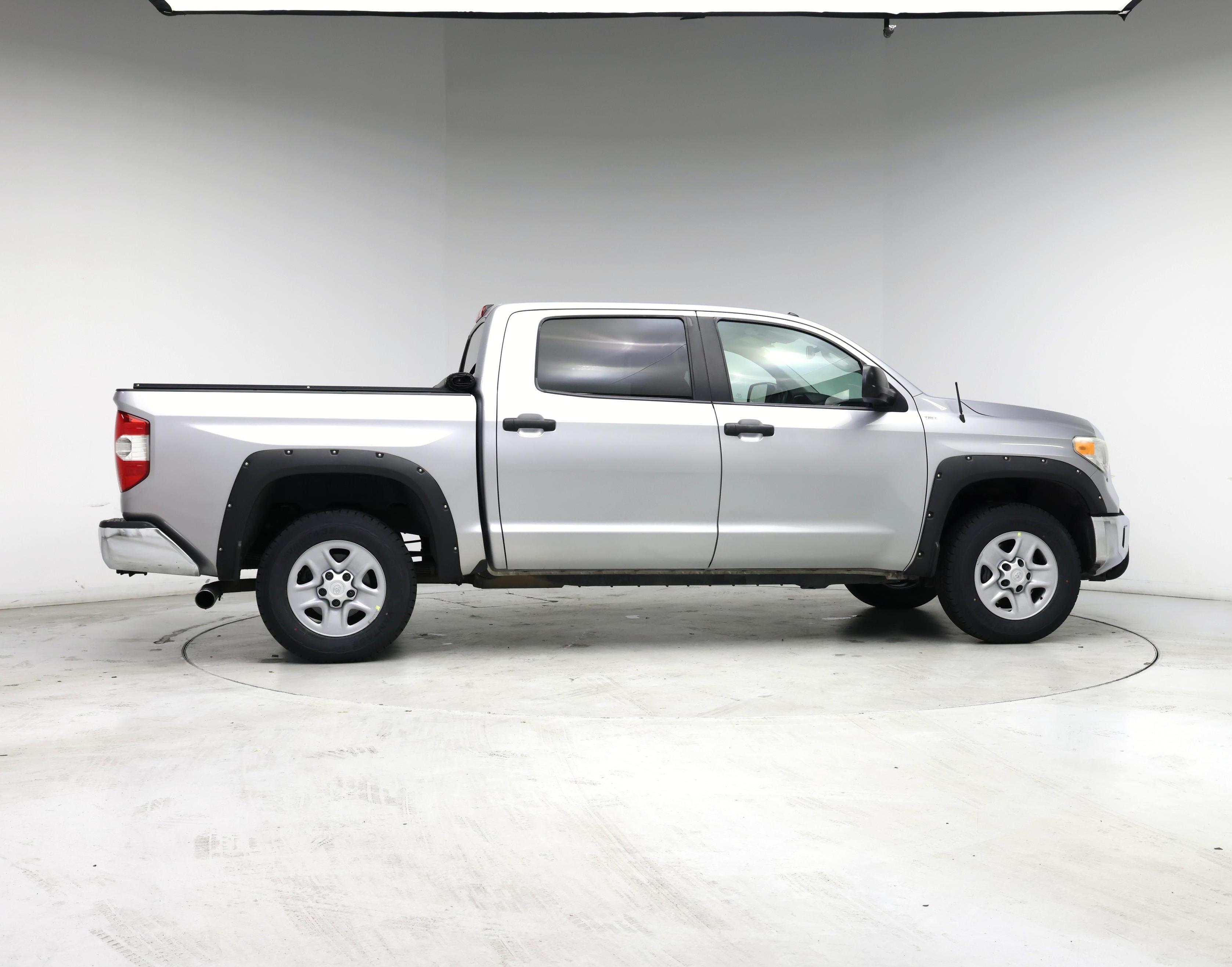 Thumbnail: 2014 Toyota Tundra - 7