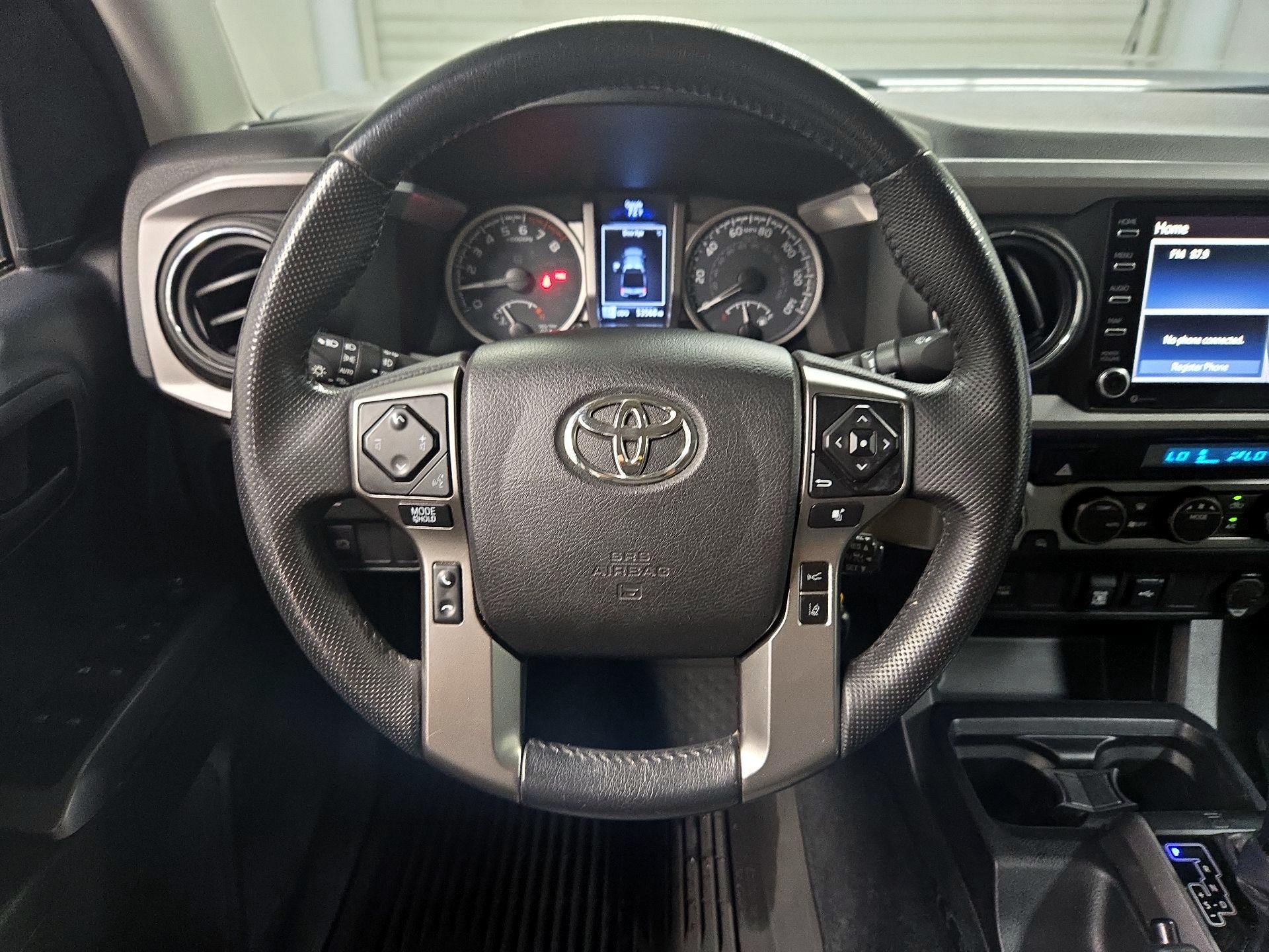 Thumbnail: 2021 Toyota Tacoma - 10