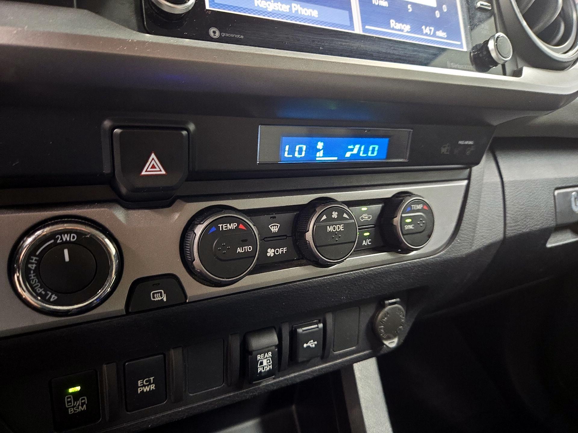 Thumbnail: 2021 Toyota Tacoma - 16