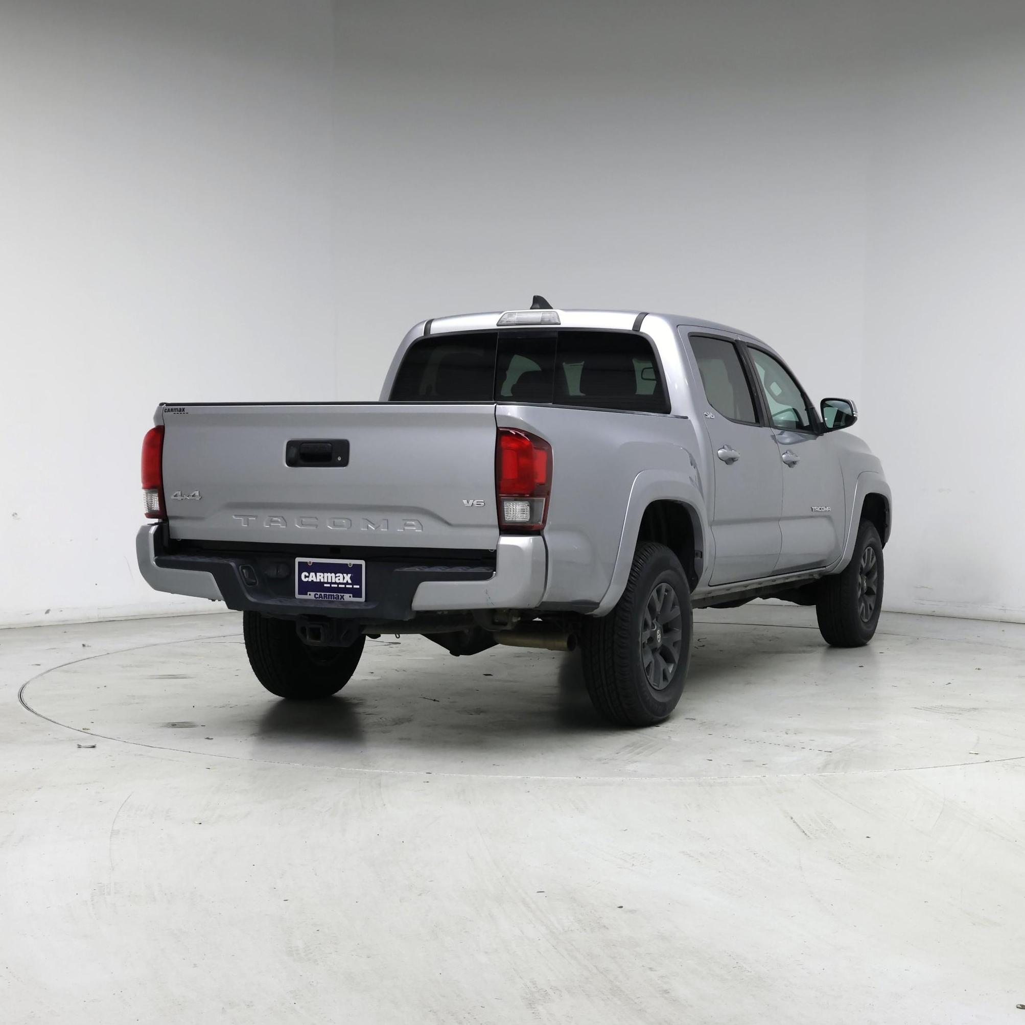 Thumbnail: 2021 Toyota Tacoma - 8