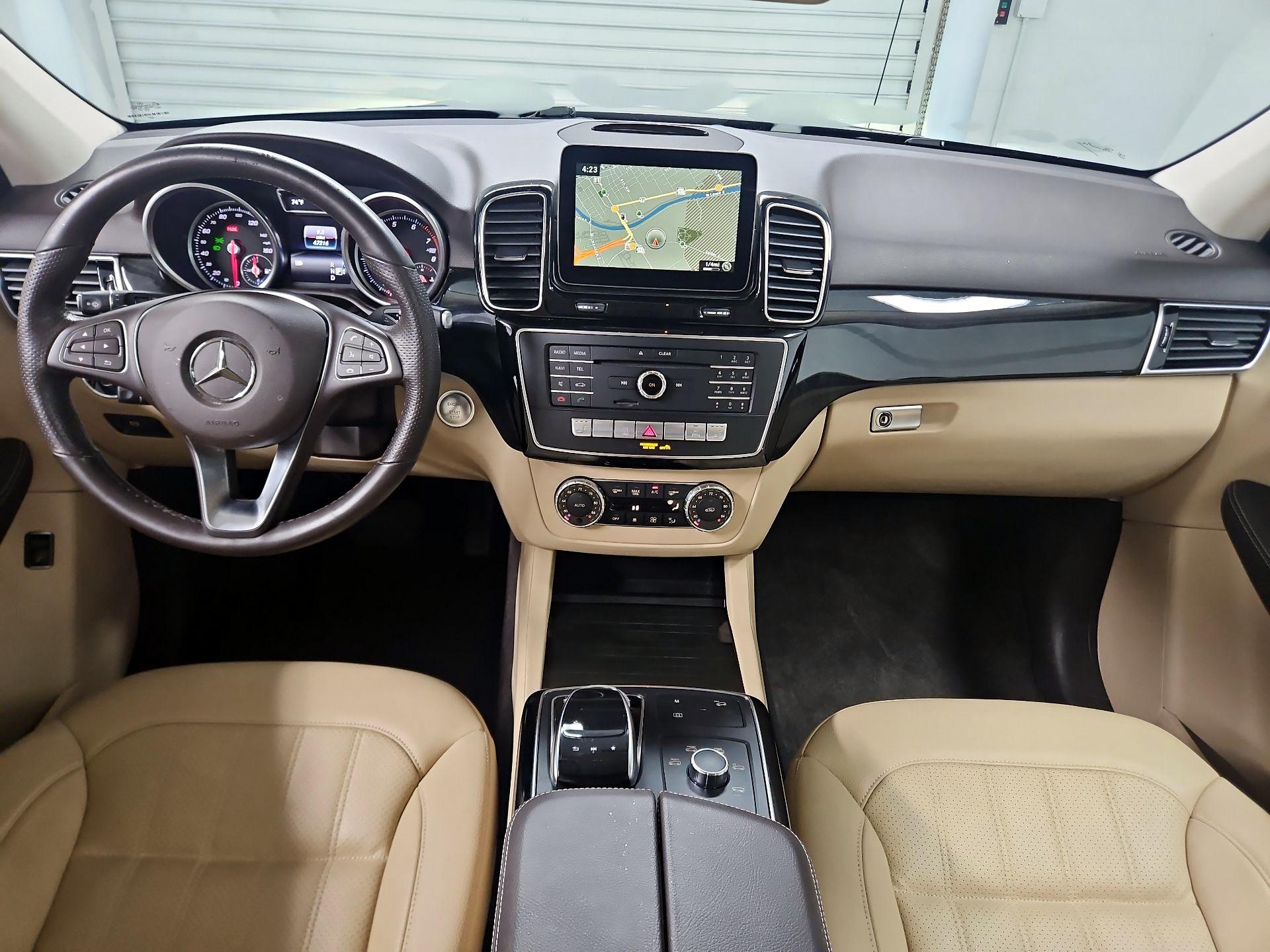 Thumbnail: 2017 Mercedes-Benz GLE - 9