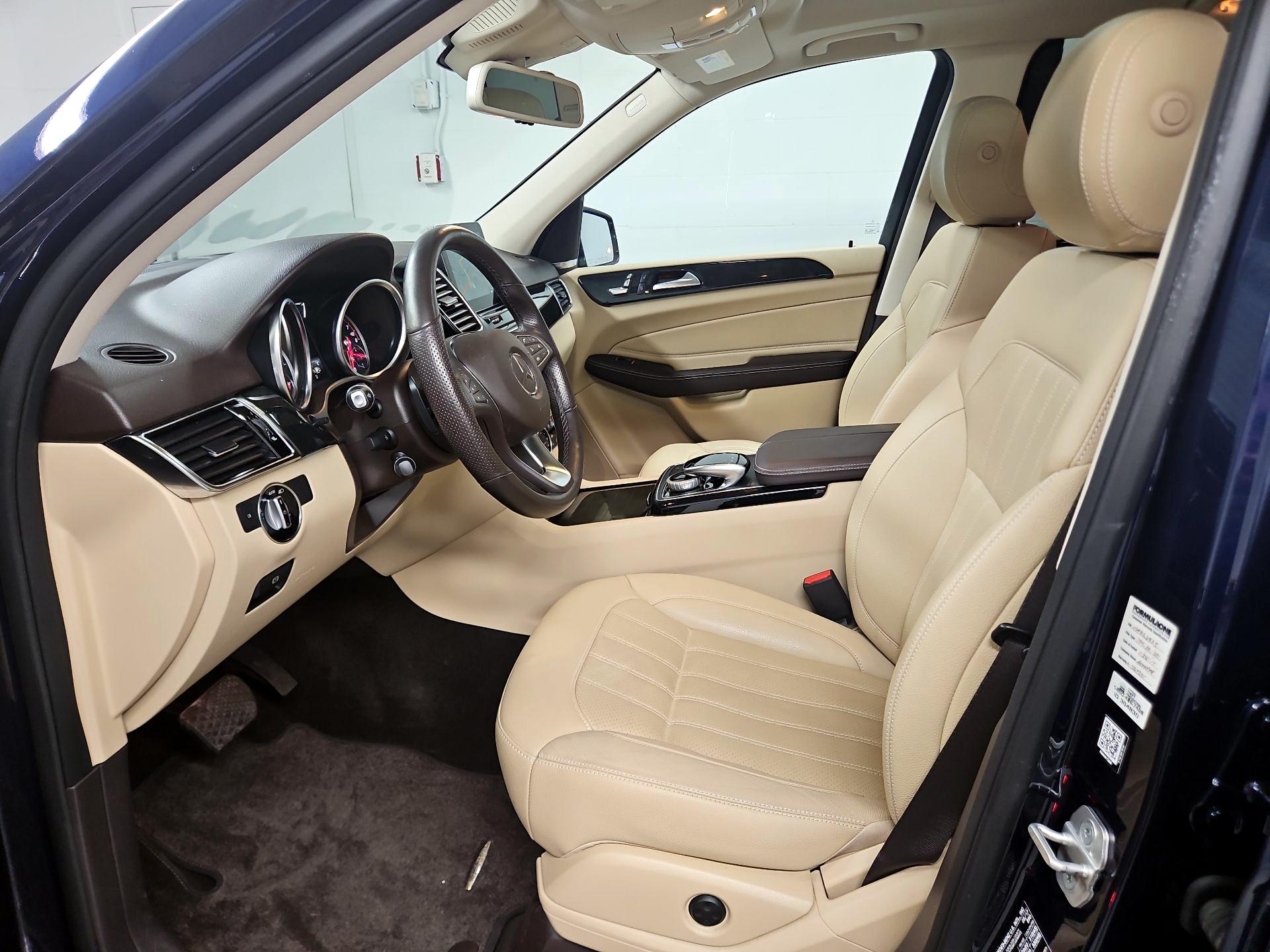 Thumbnail: 2017 Mercedes-Benz GLE - 11