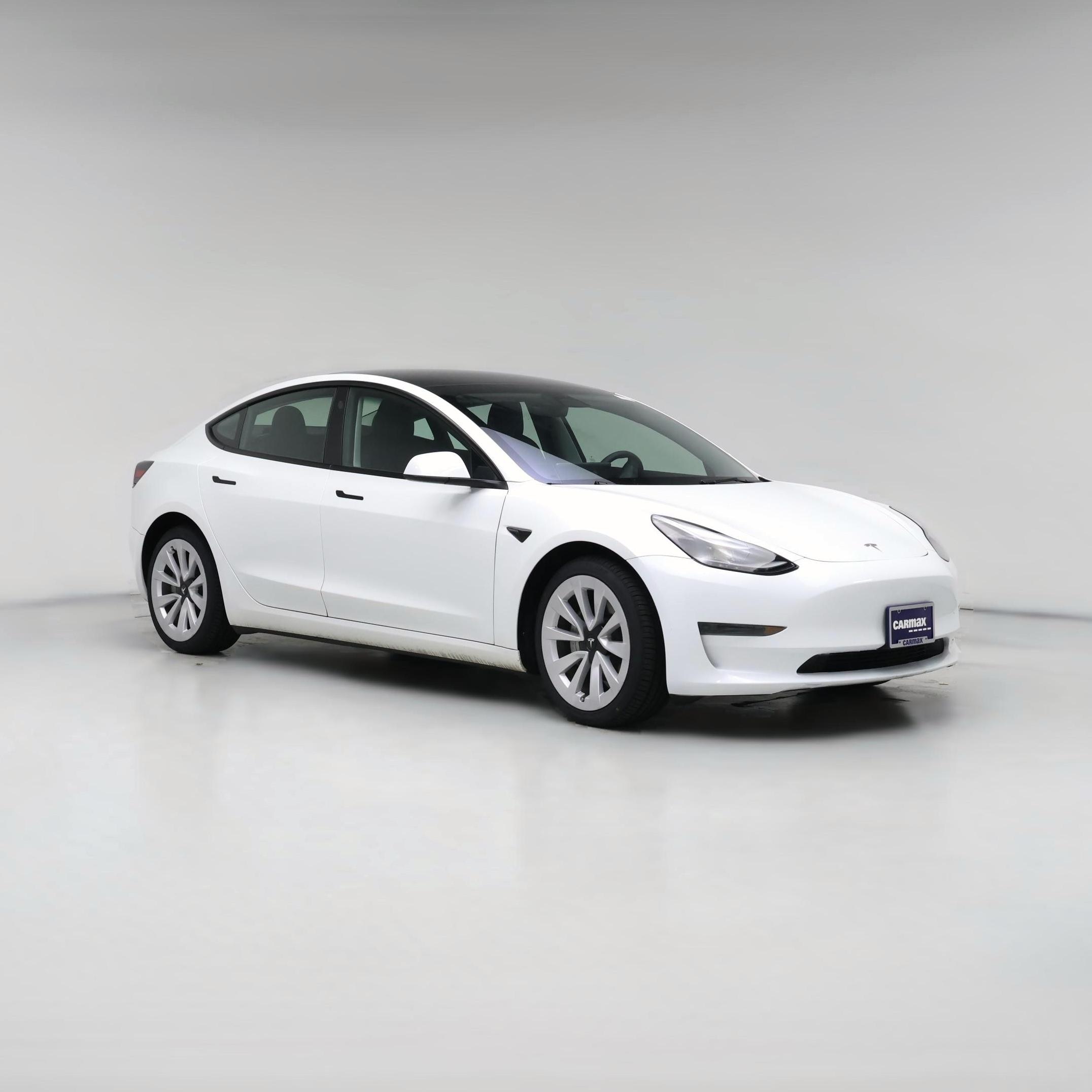 Thumbnail: 2023 Tesla Model 3 - 1