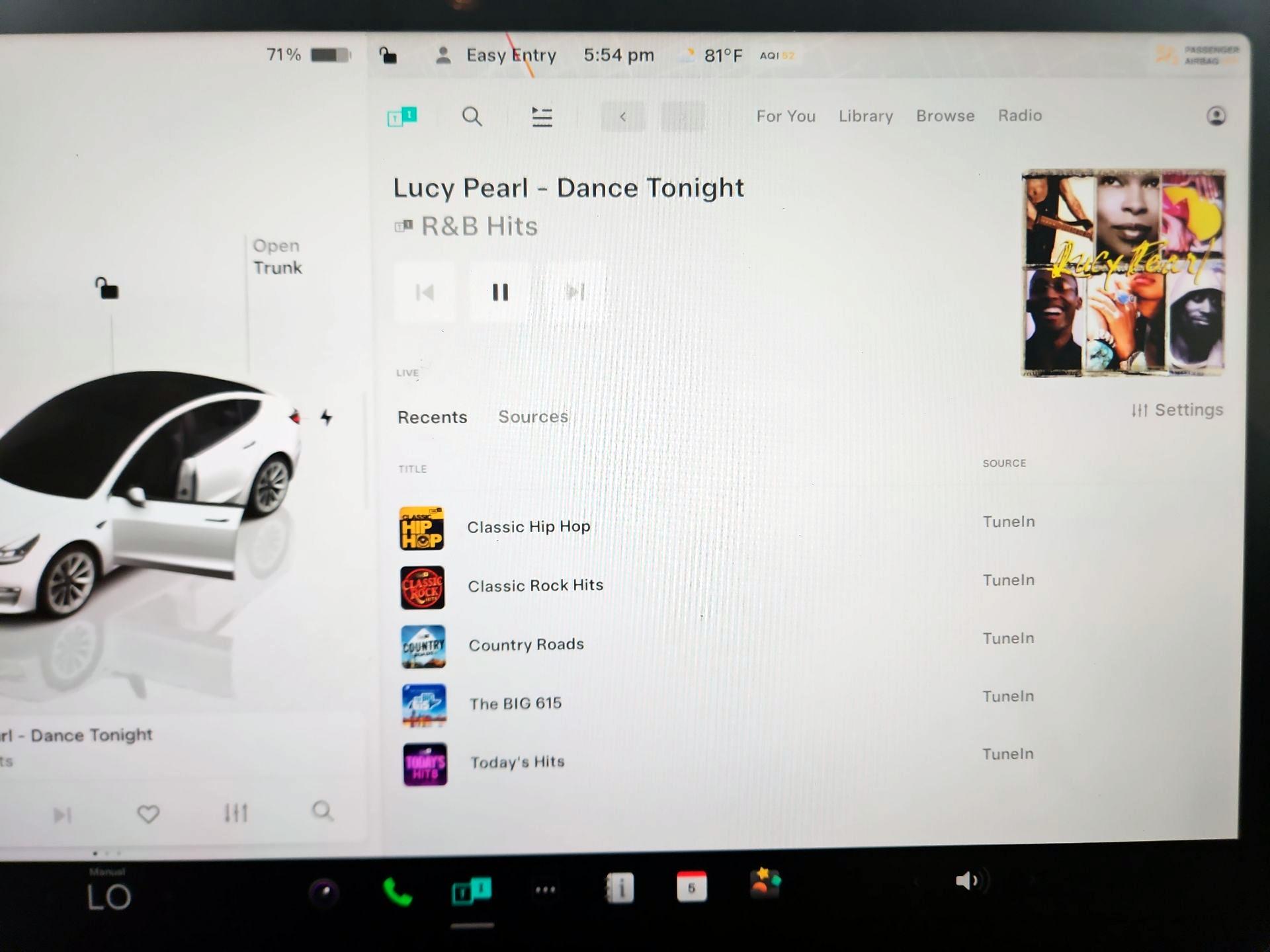 Thumbnail: 2023 Tesla Model 3 - 15
