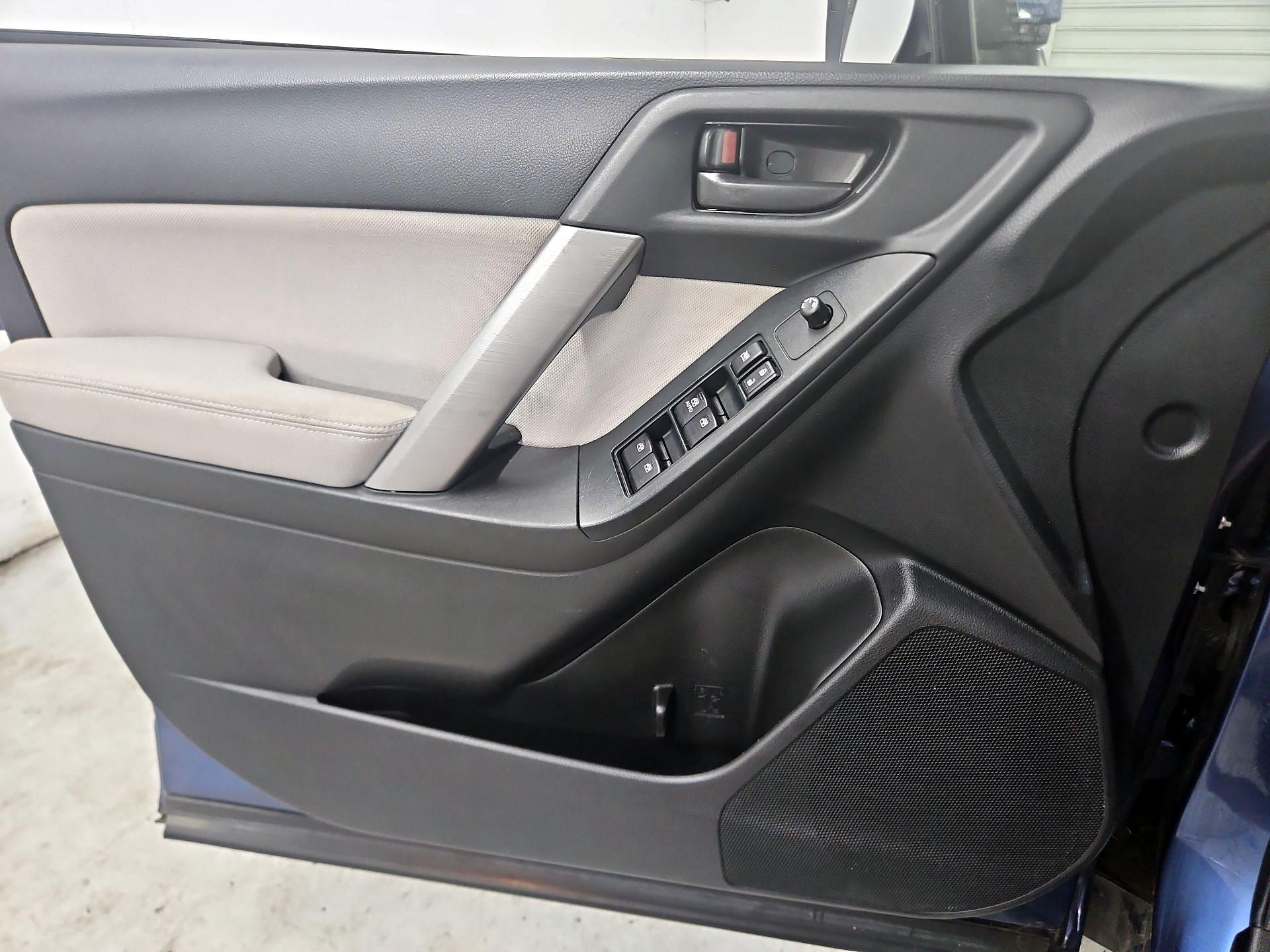 Thumbnail: 2014 Subaru Forester - 12