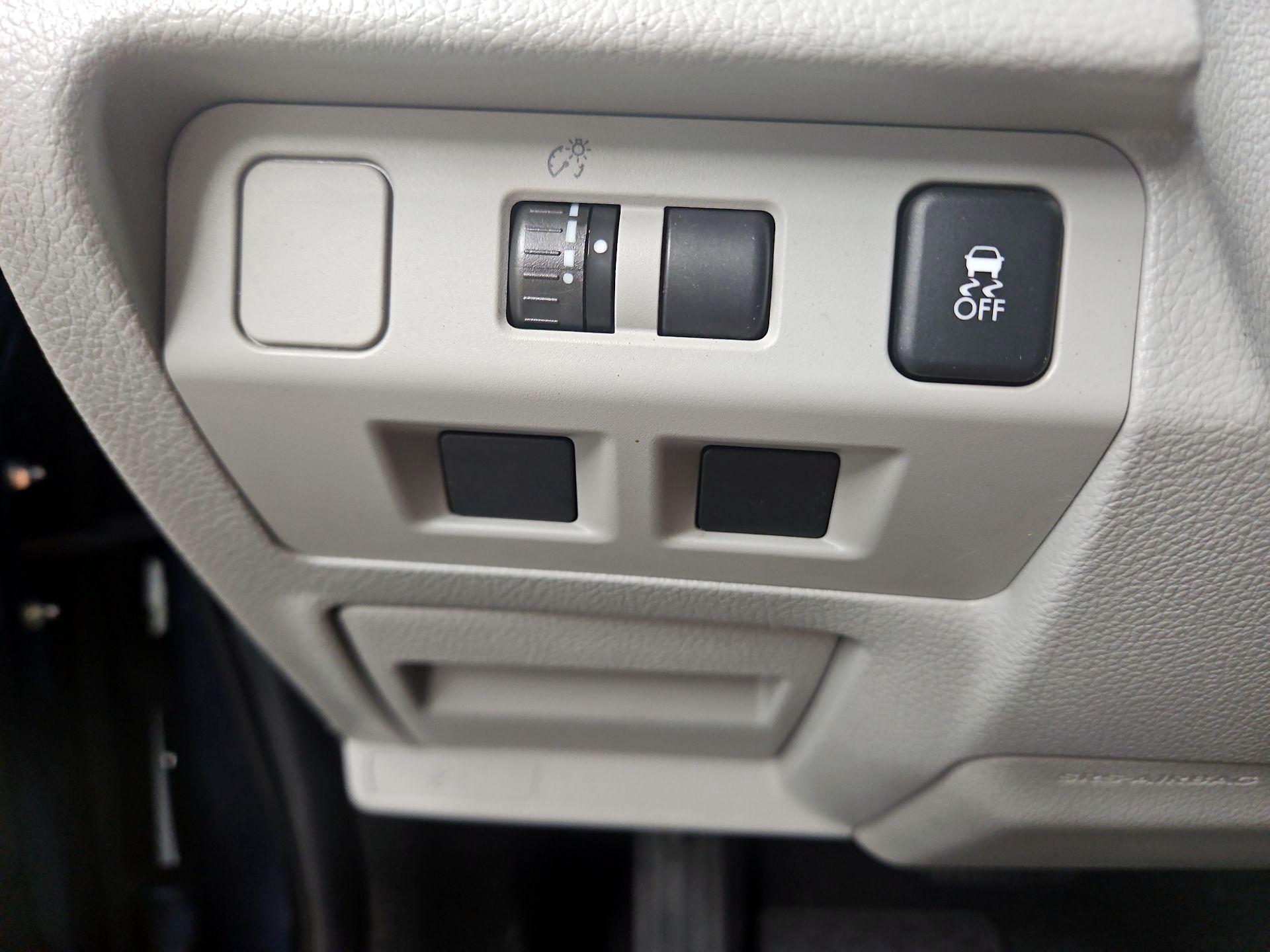 Thumbnail: 2014 Subaru Forester - 13