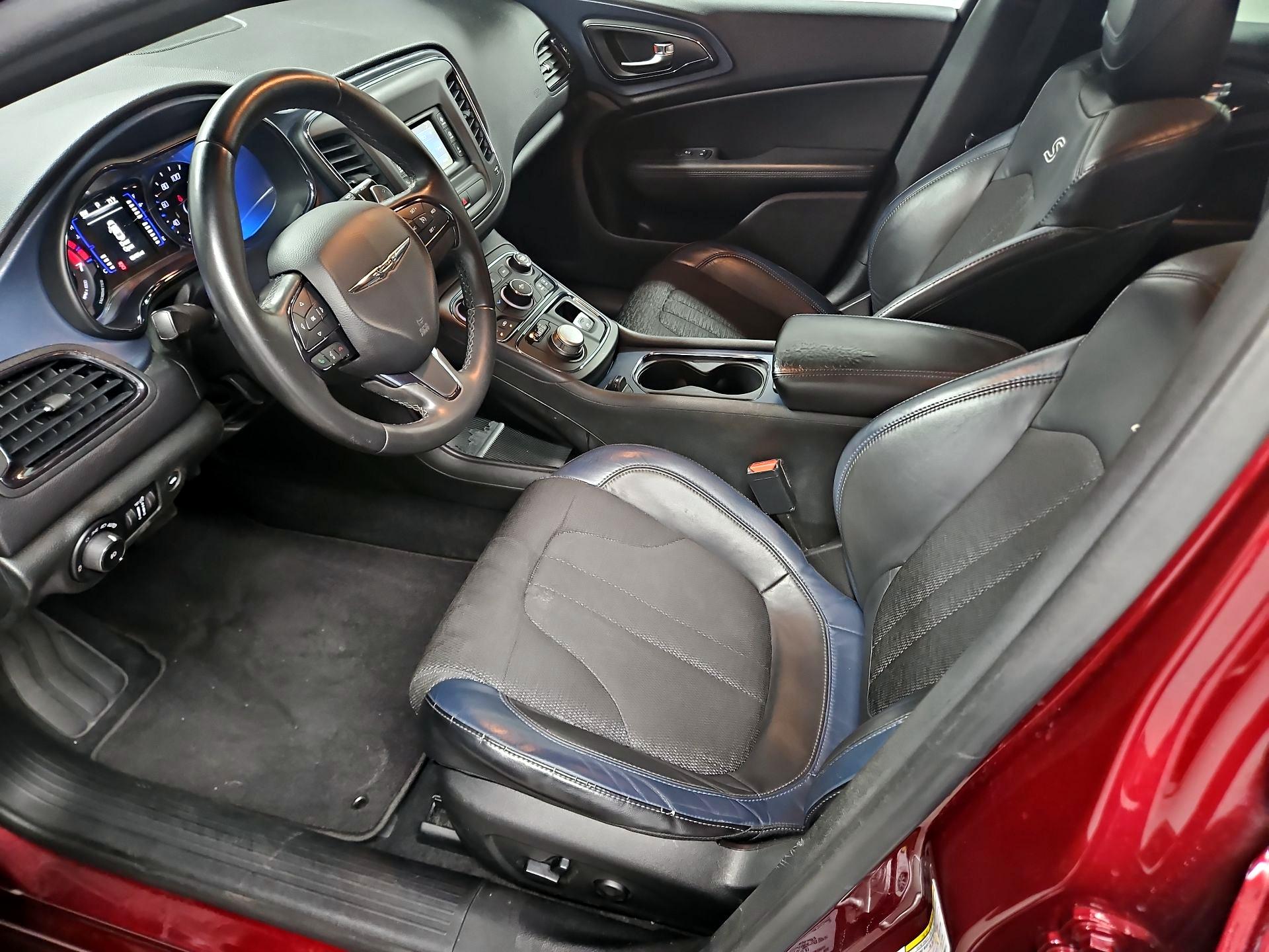 Thumbnail: 2015 Chrysler 200 - 11