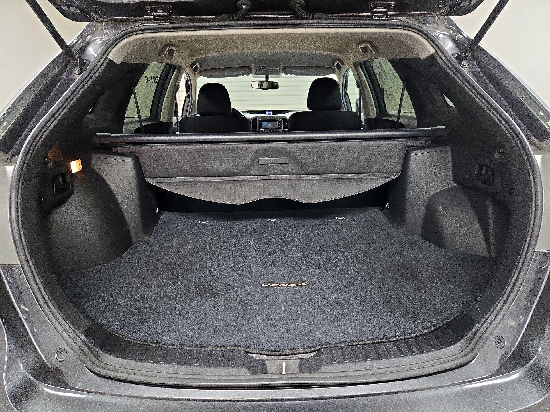 Thumbnail: 2014 Toyota Venza - 20