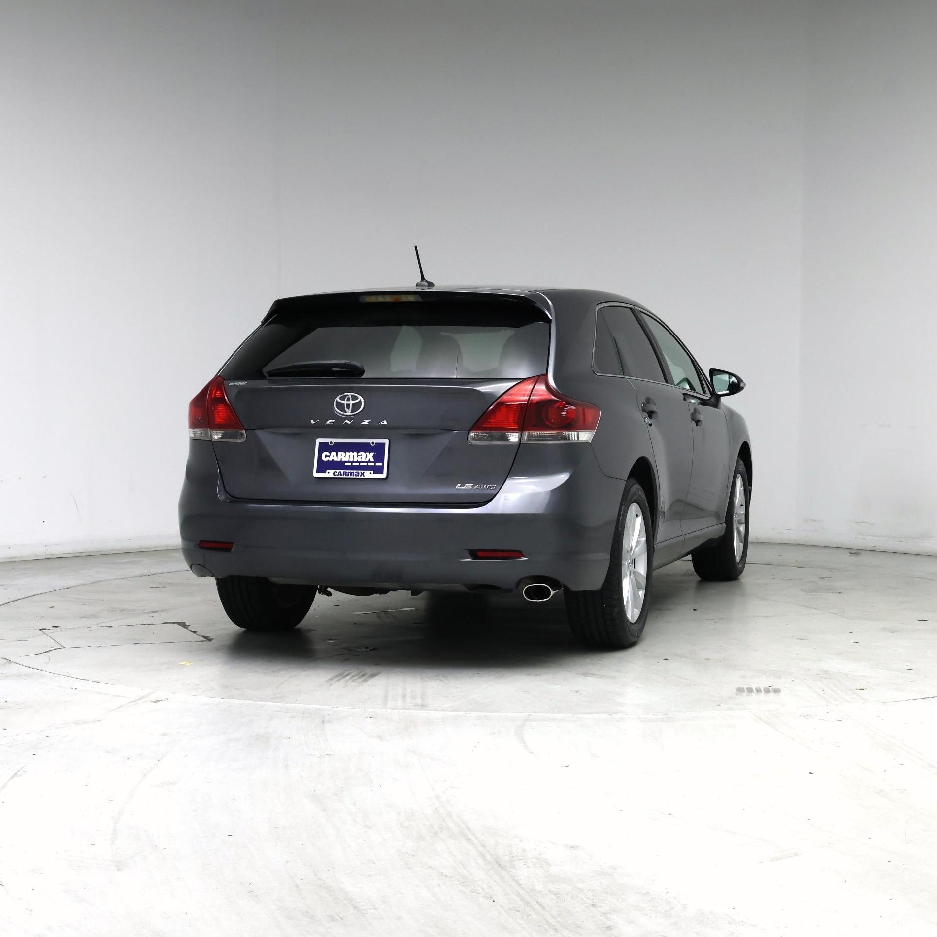 Thumbnail: 2014 Toyota Venza - 8