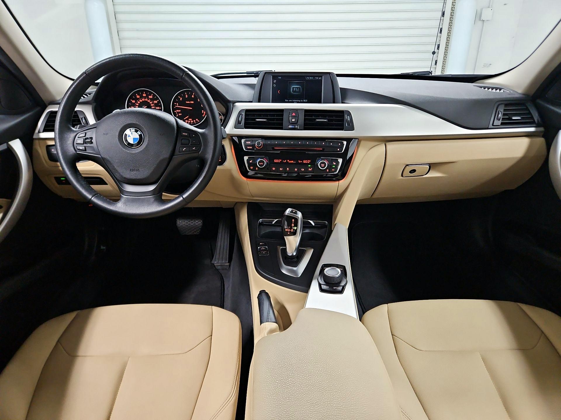 Thumbnail: 2018 BMW 3 Series - 9