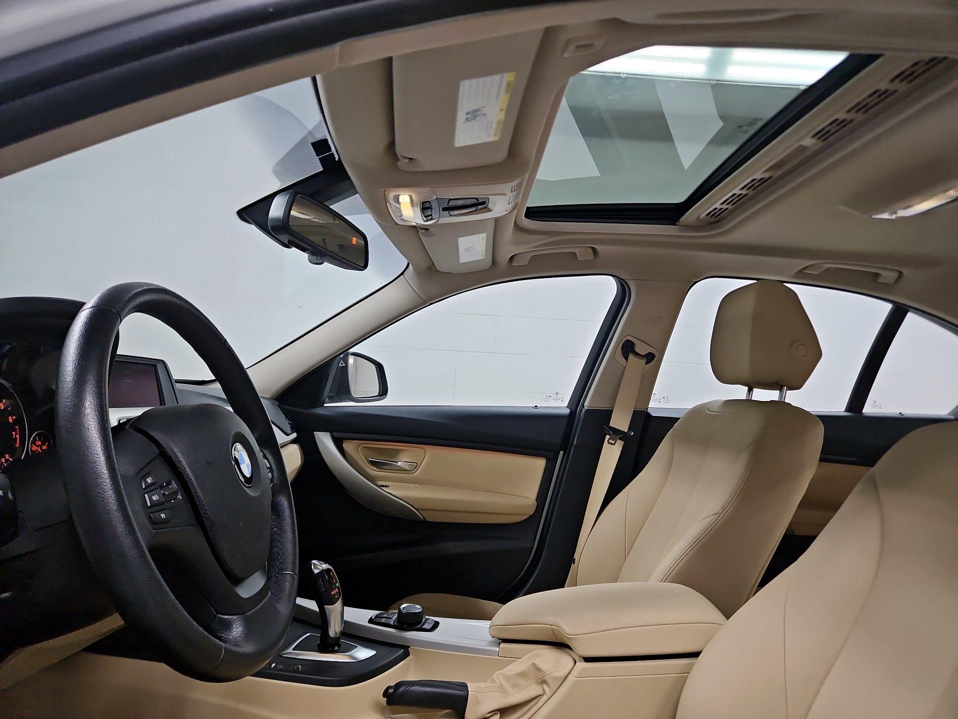 Thumbnail: 2018 BMW 3 Series - 19