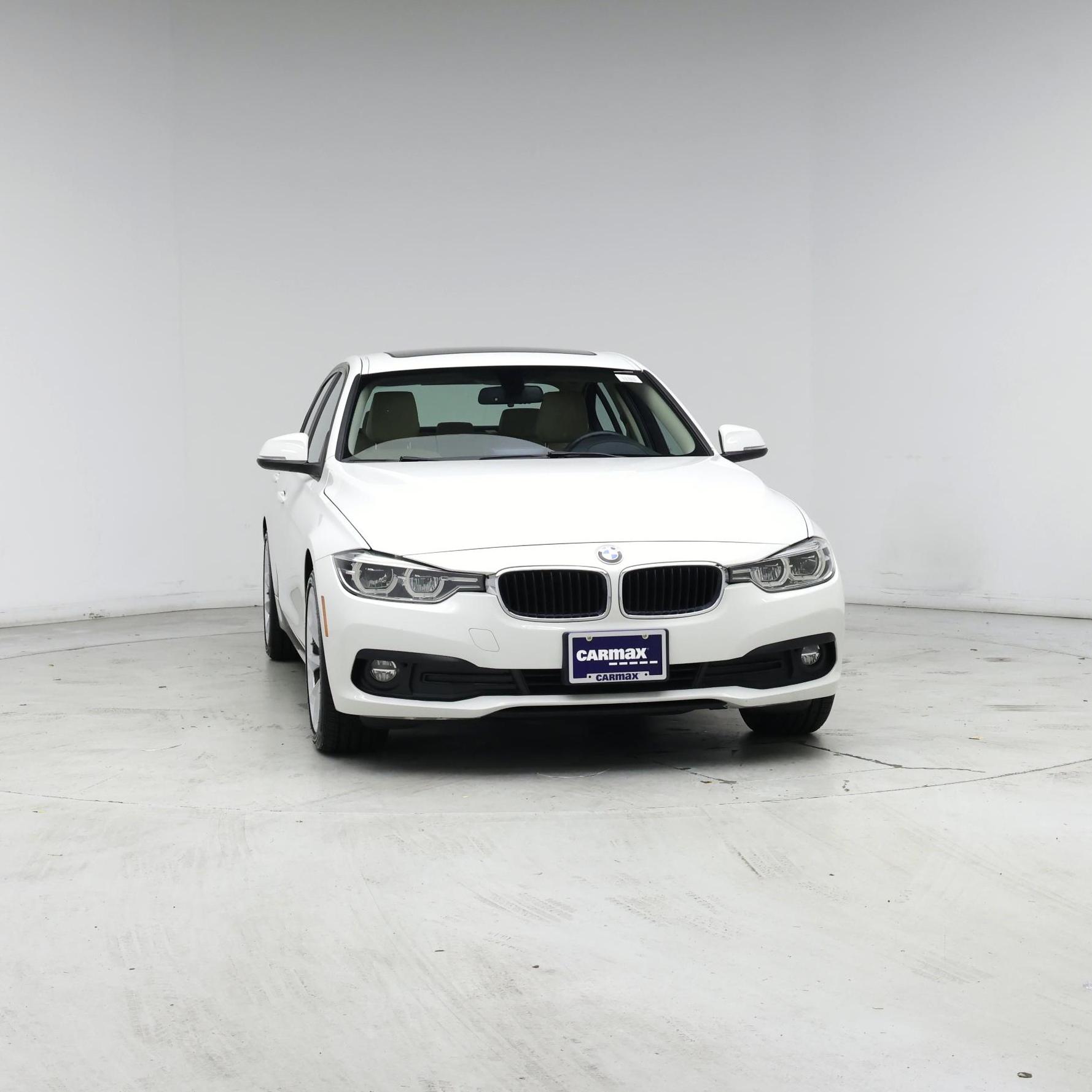 Thumbnail: 2018 BMW 3 Series - 5