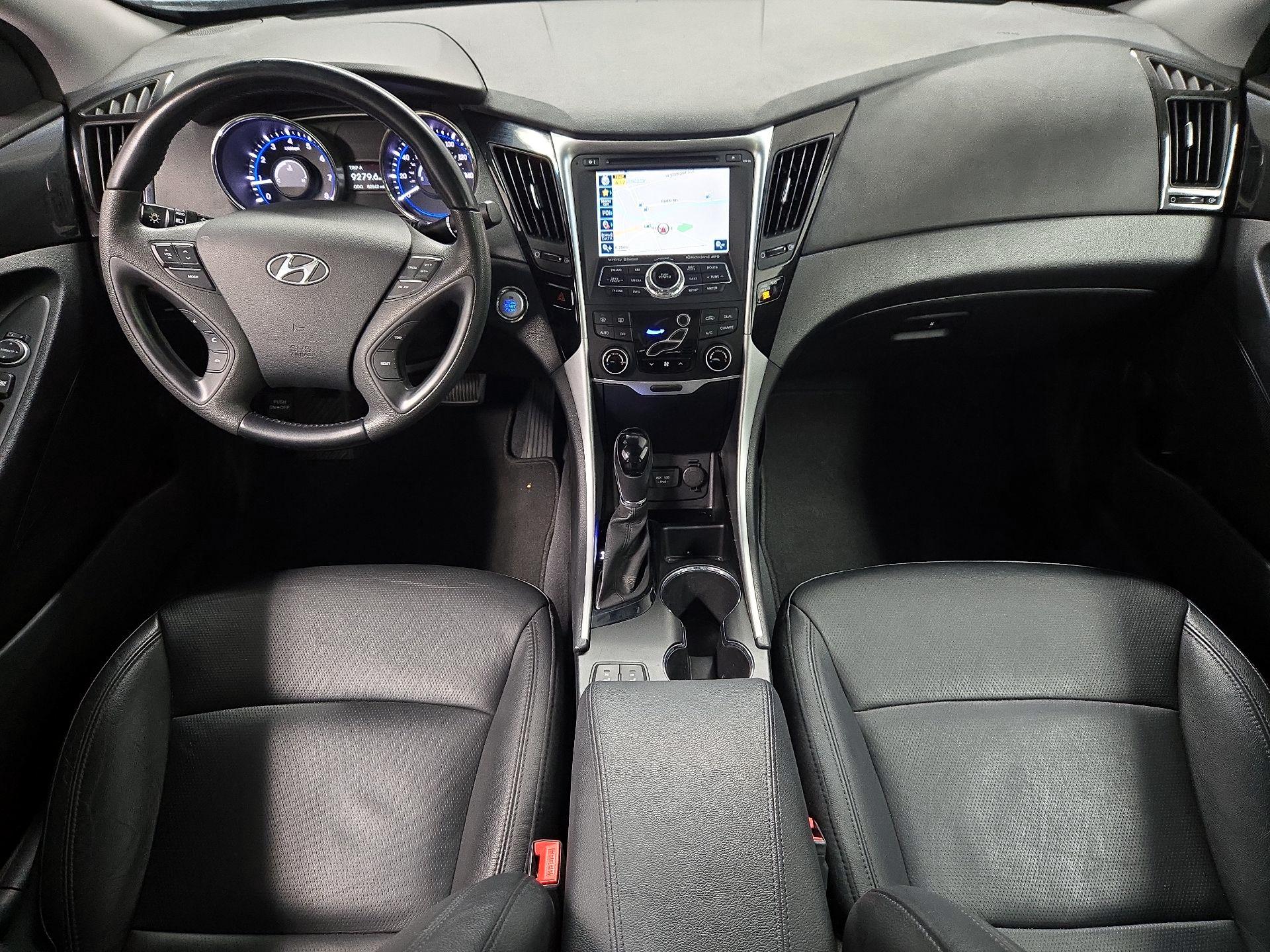 Thumbnail: 2013 Hyundai Sonata - 9