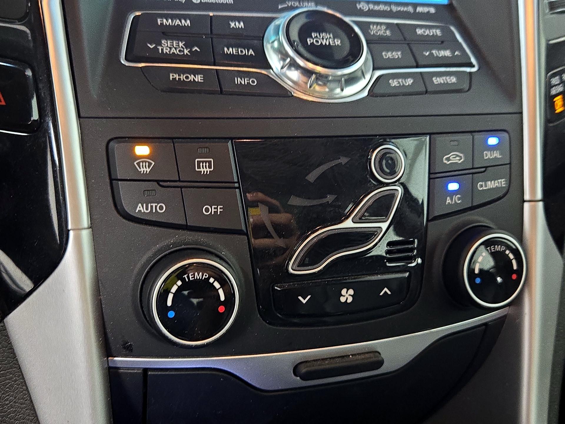 Thumbnail: 2013 Hyundai Sonata - 17