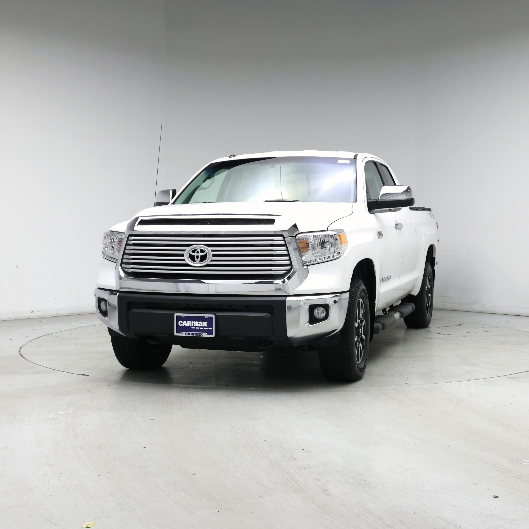 Thumbnail: 2017 Toyota Tundra - 4